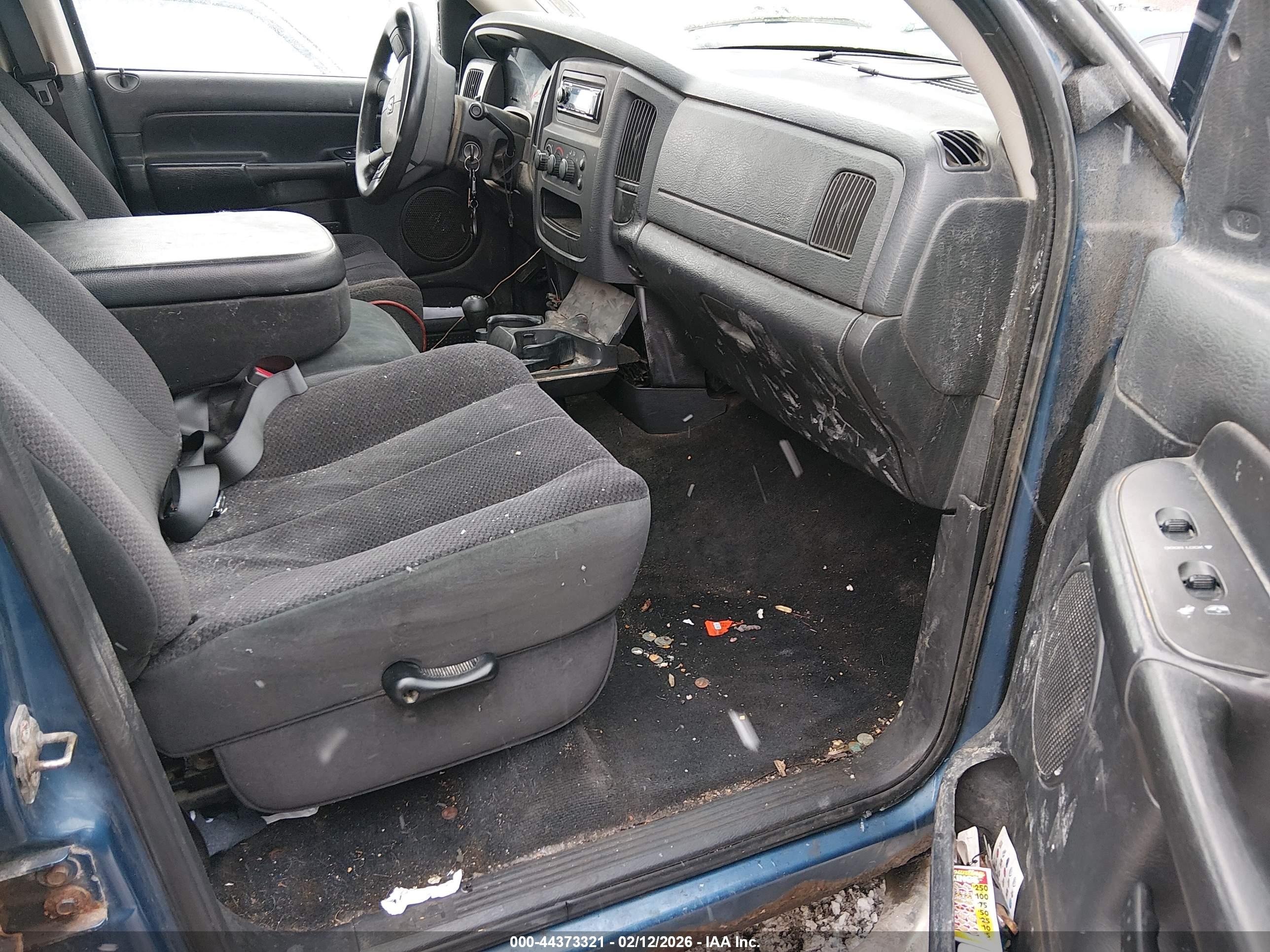 DODGE RAM image 5