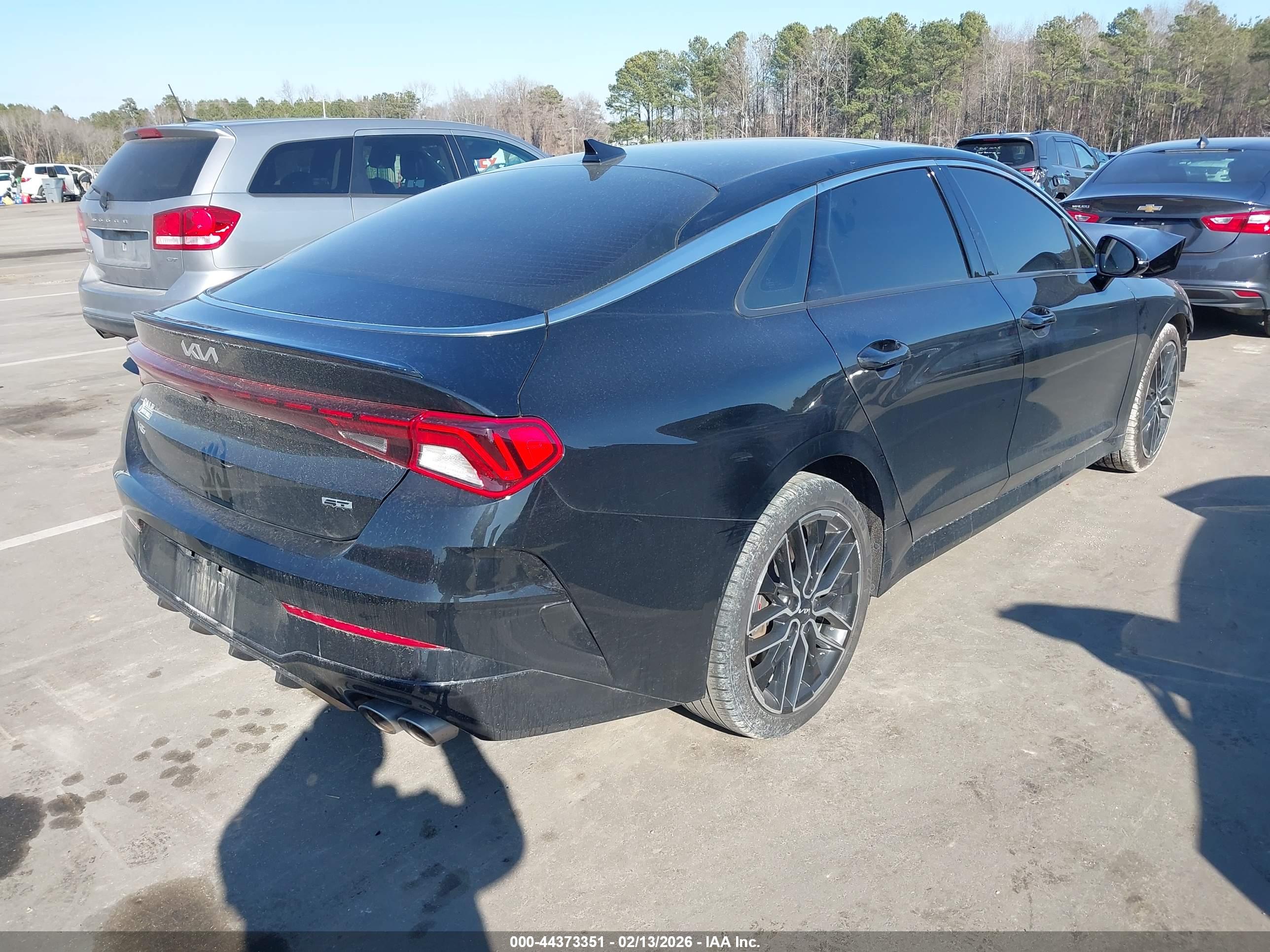 KIA K5 image 4