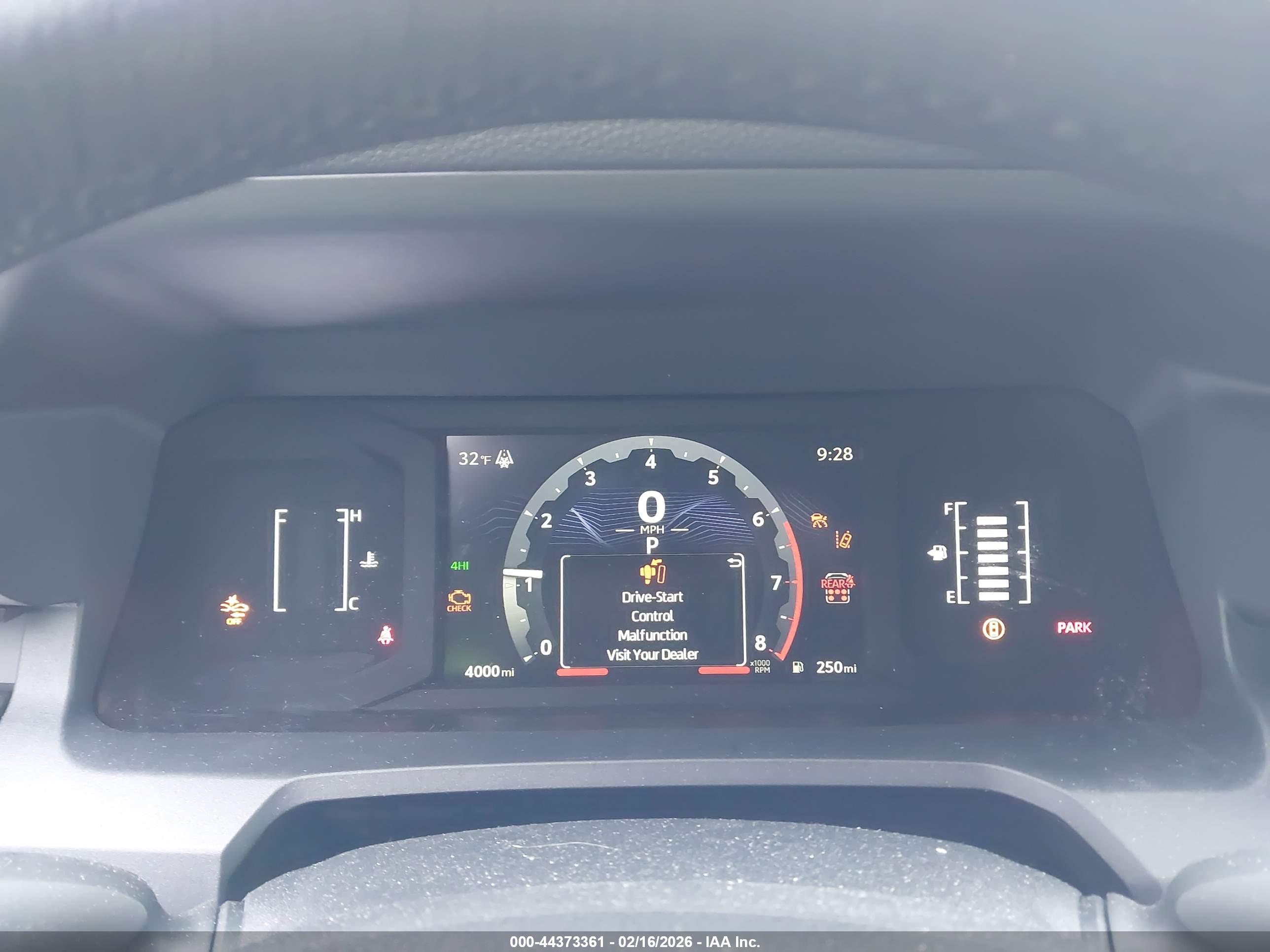 TOYOTA 4RUNNER image 7