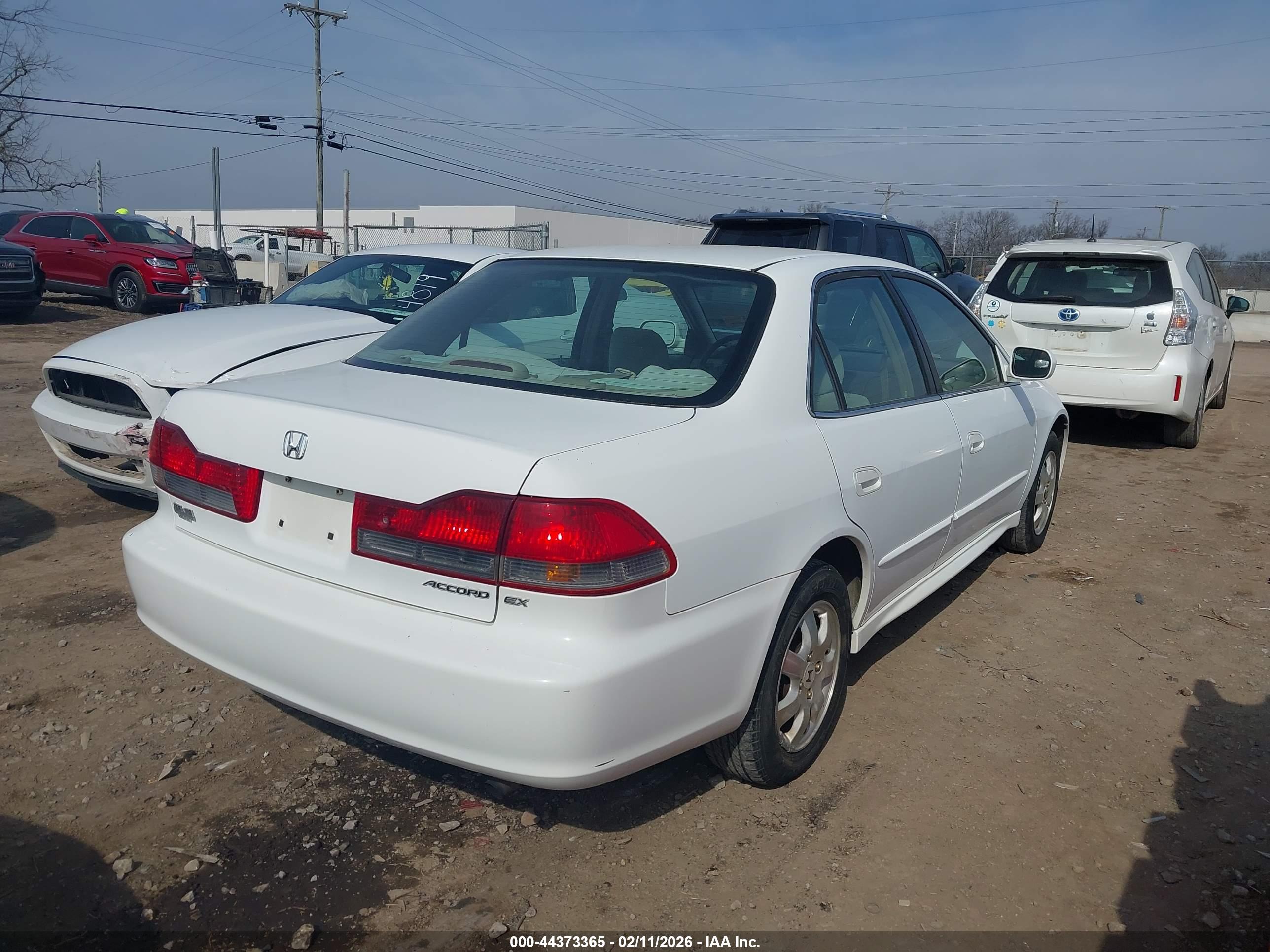 HONDA ACCORD image 6