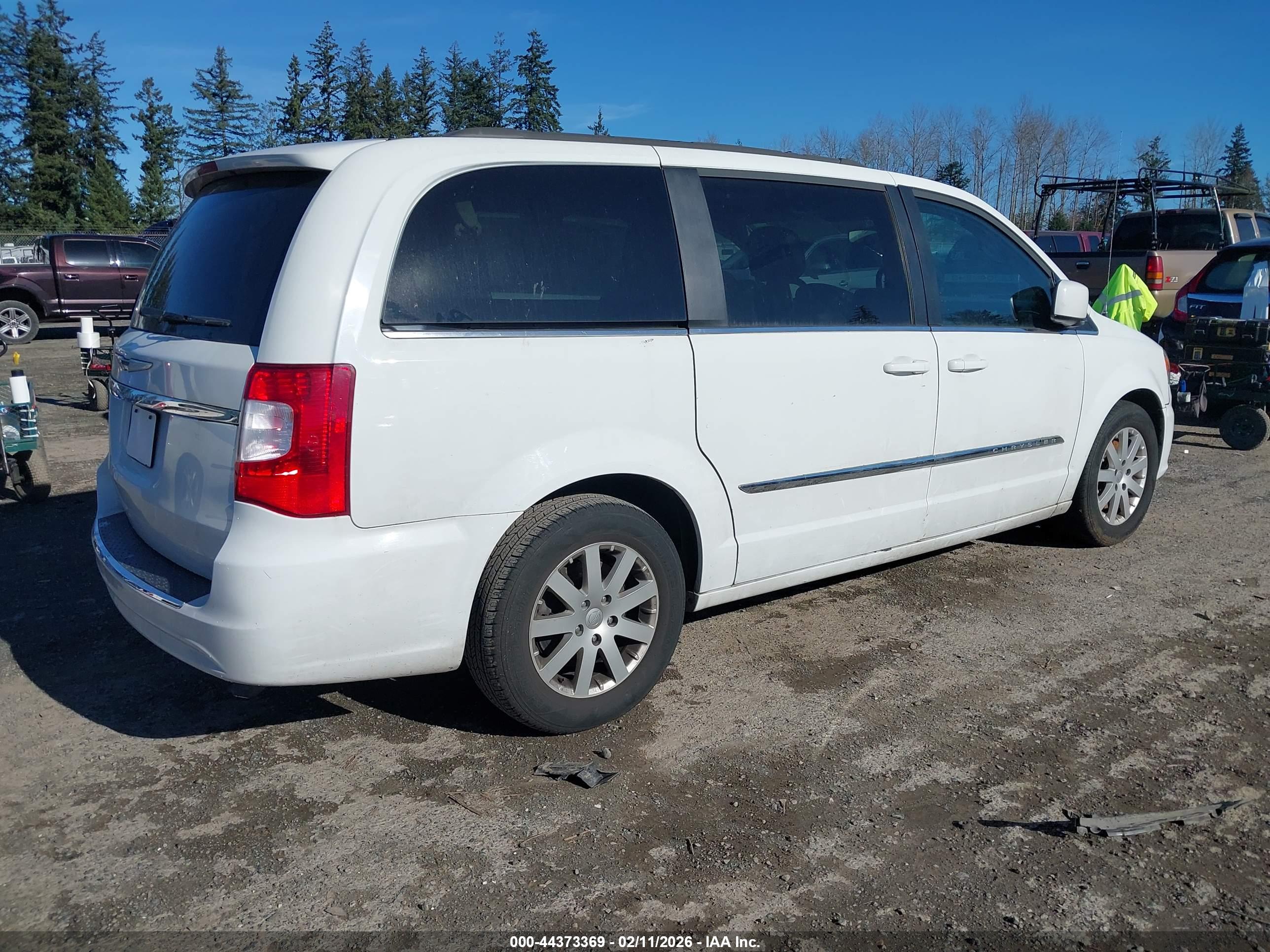 CHRYSLER TOWN image 4