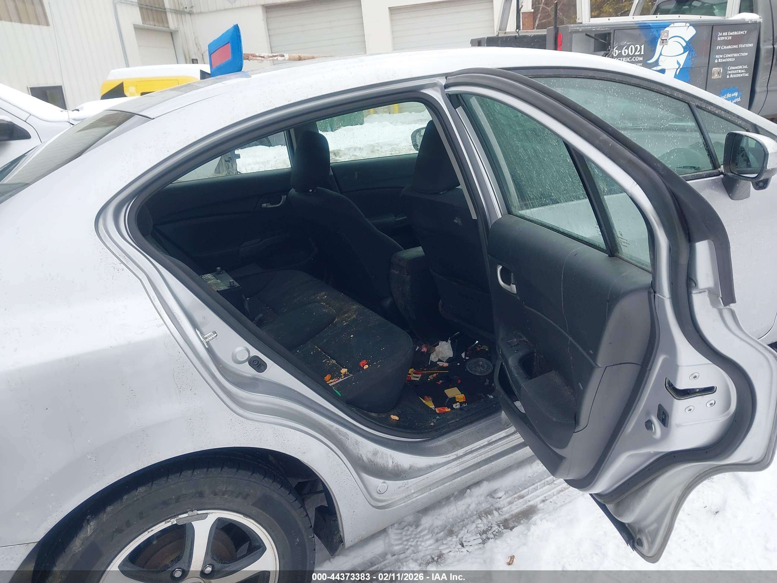 HONDA CIVIC image 8