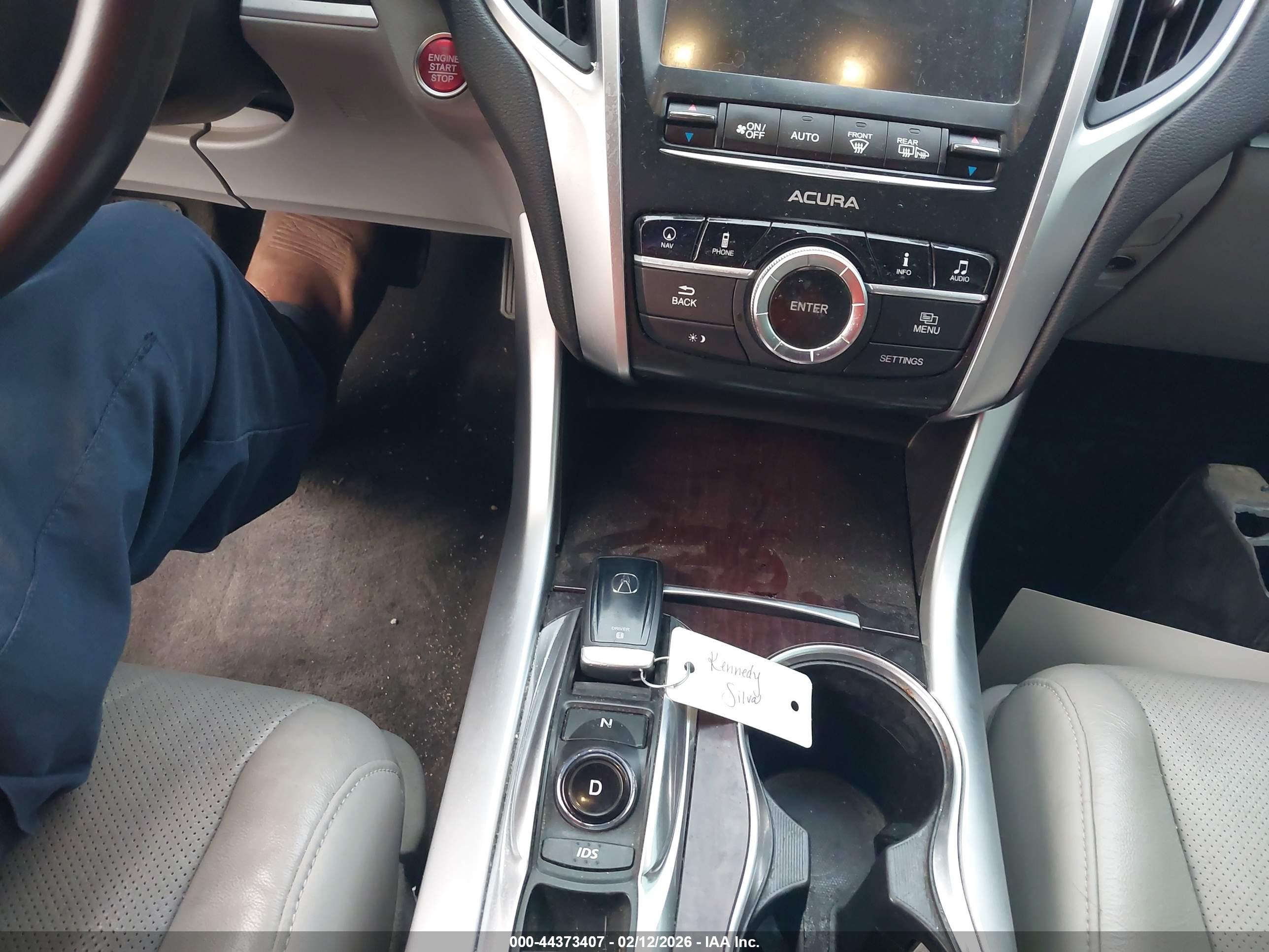 ACURA TLX image 11