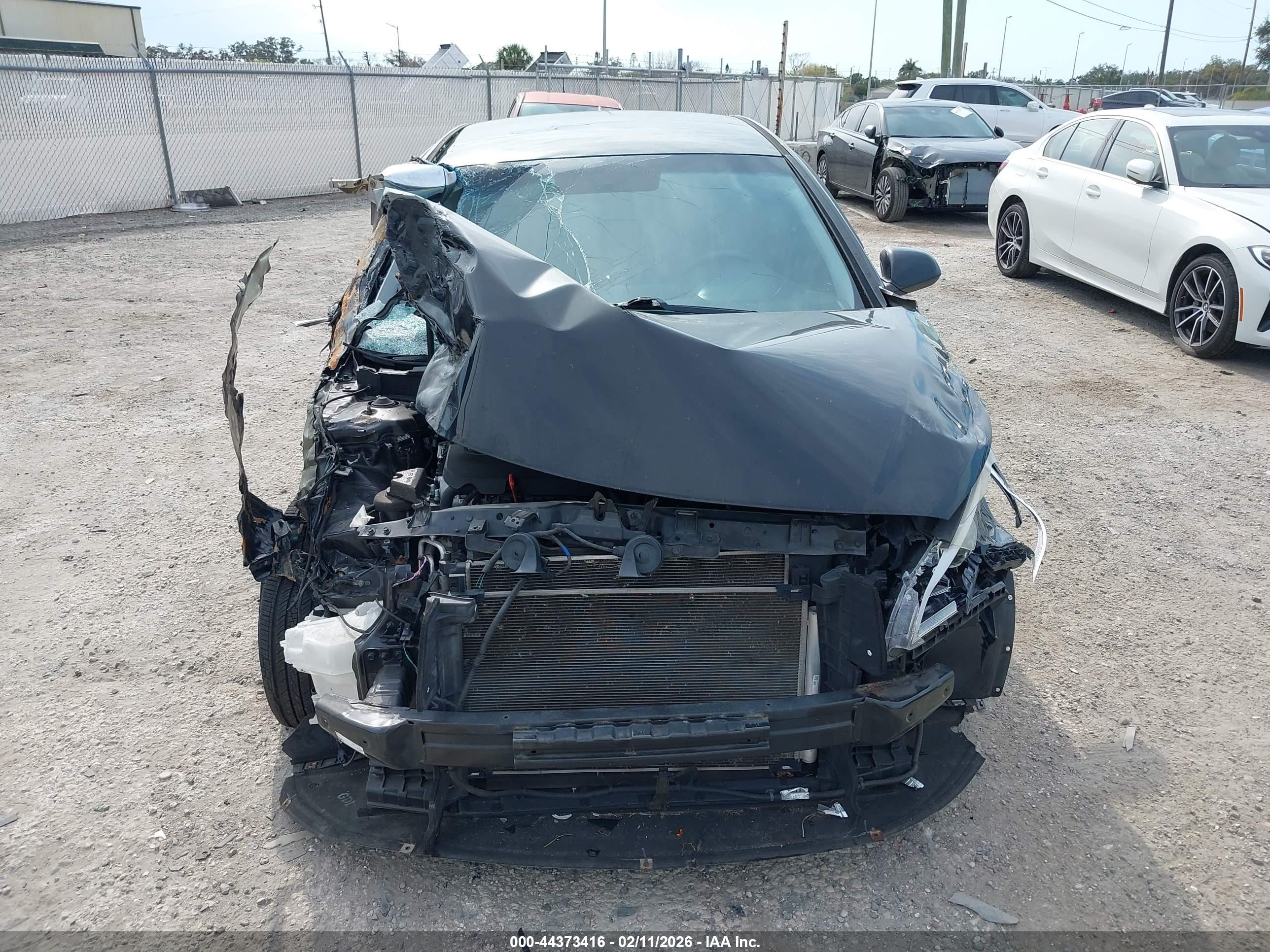 HYUNDAI SONATA image 6