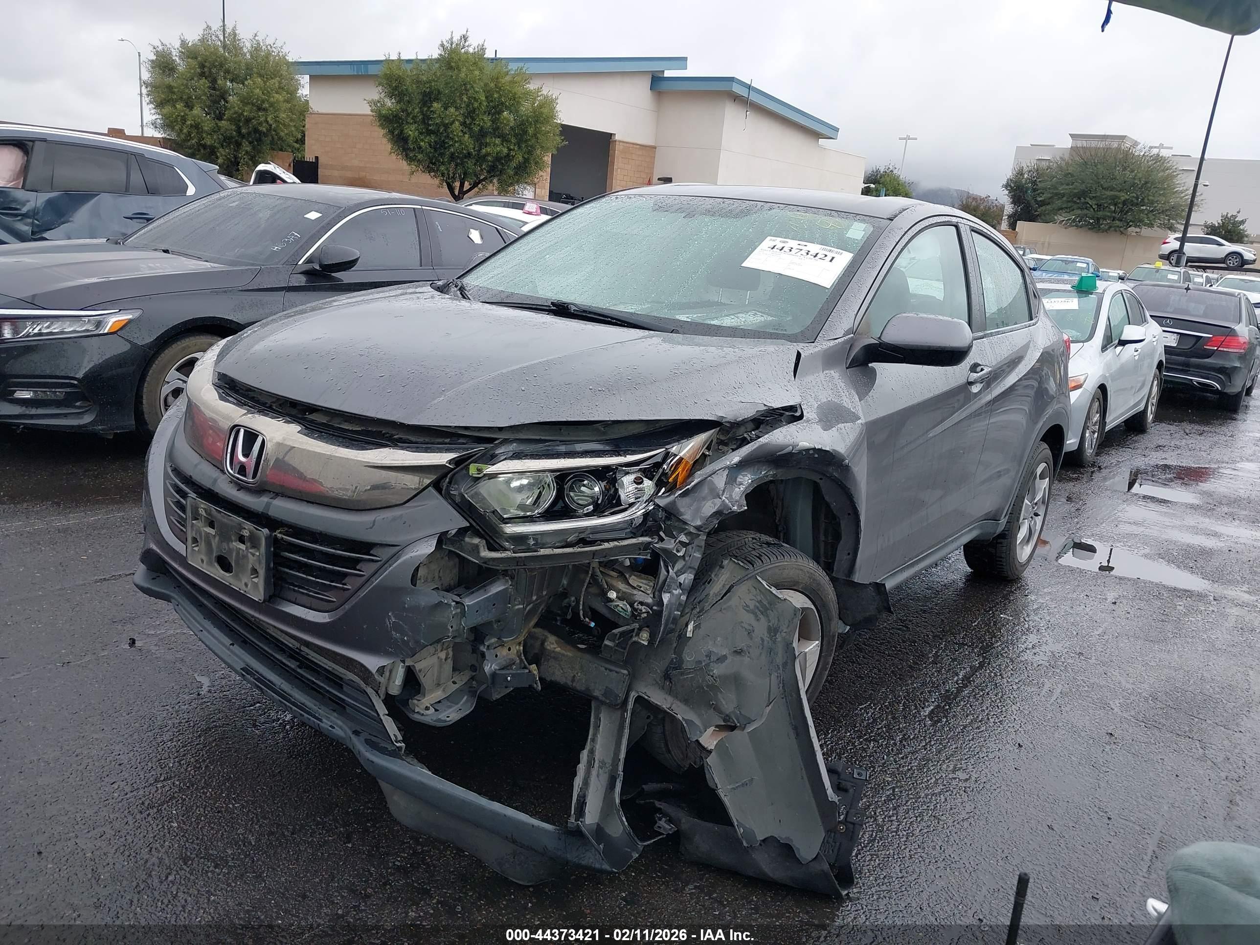 HONDA HR-V image 2