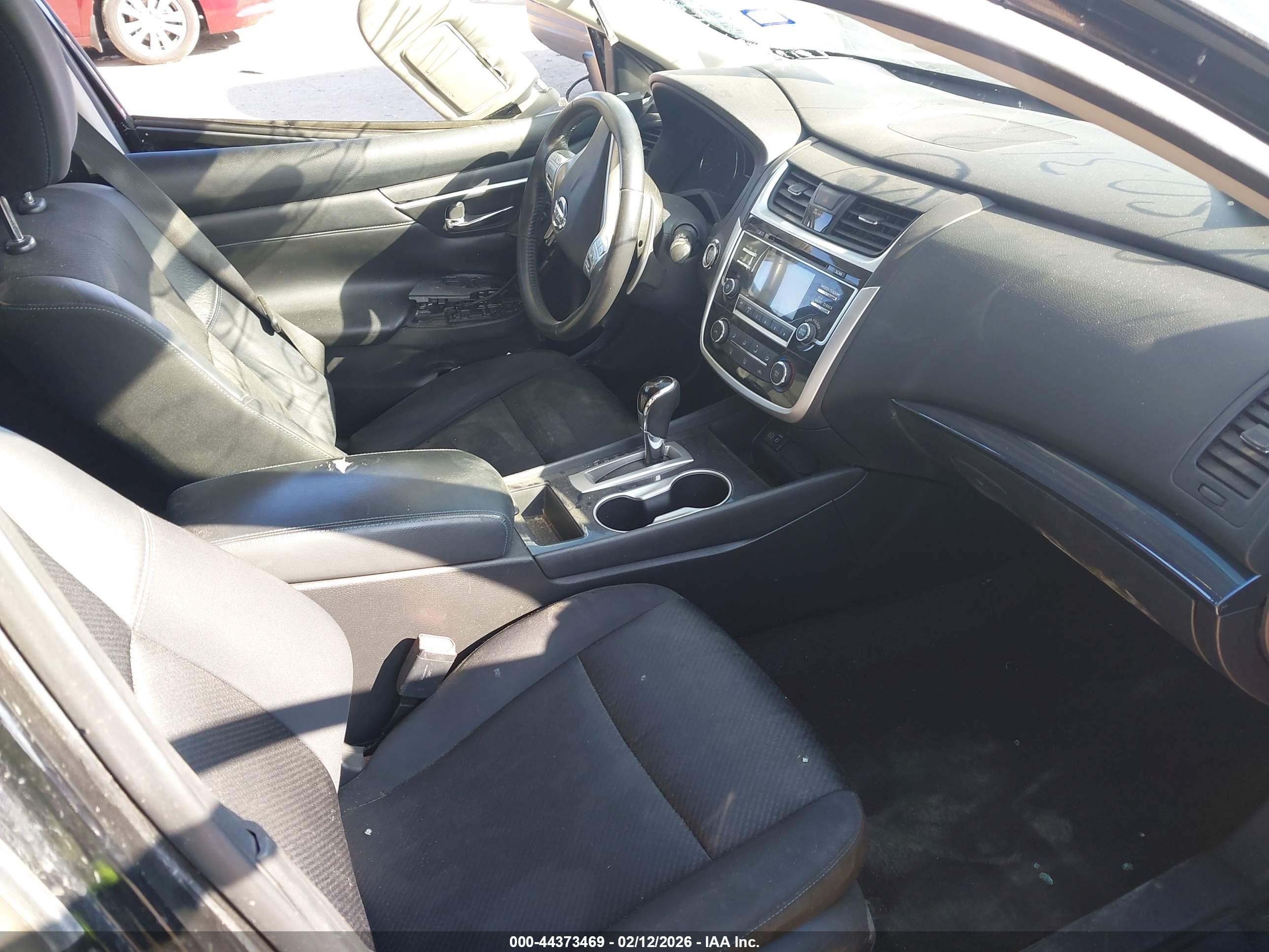NISSAN ALTIMA image 5