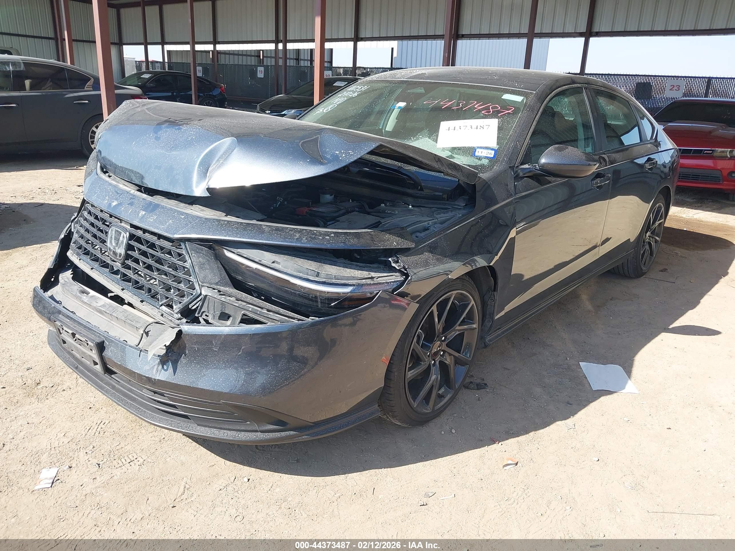 HONDA ACCORD image 2