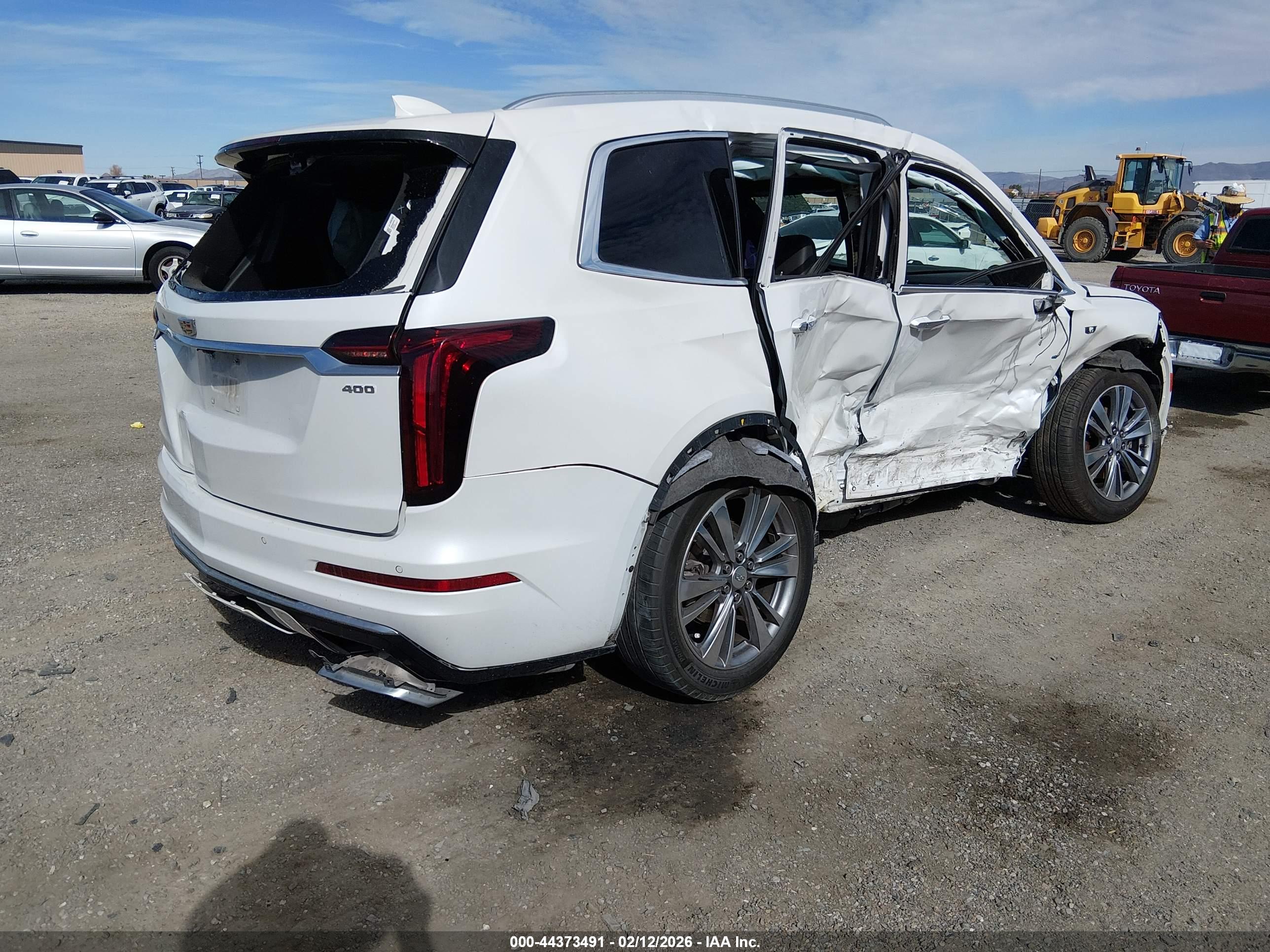 CADILLAC XT6 image 4