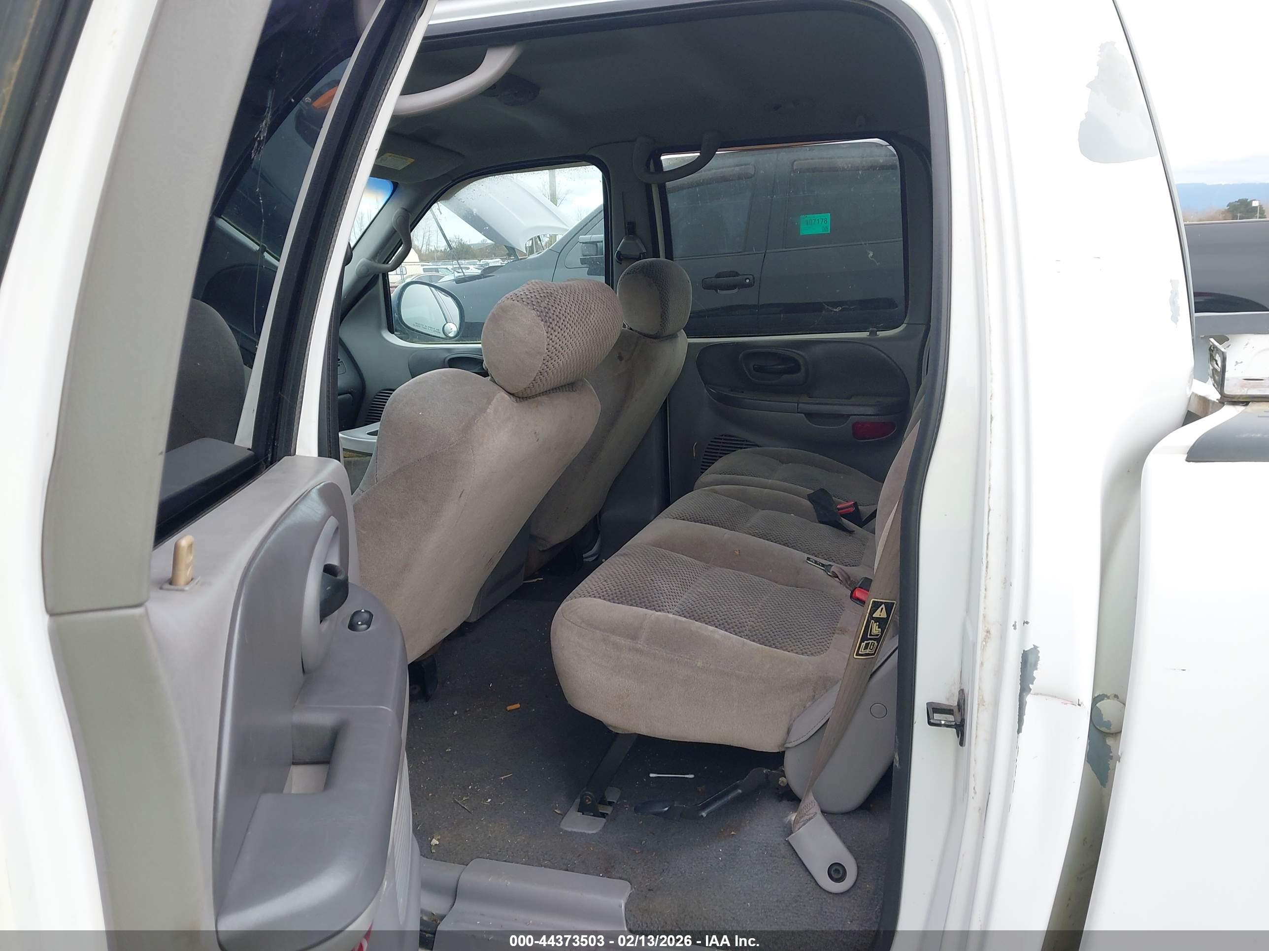 FORD F-150 image 8