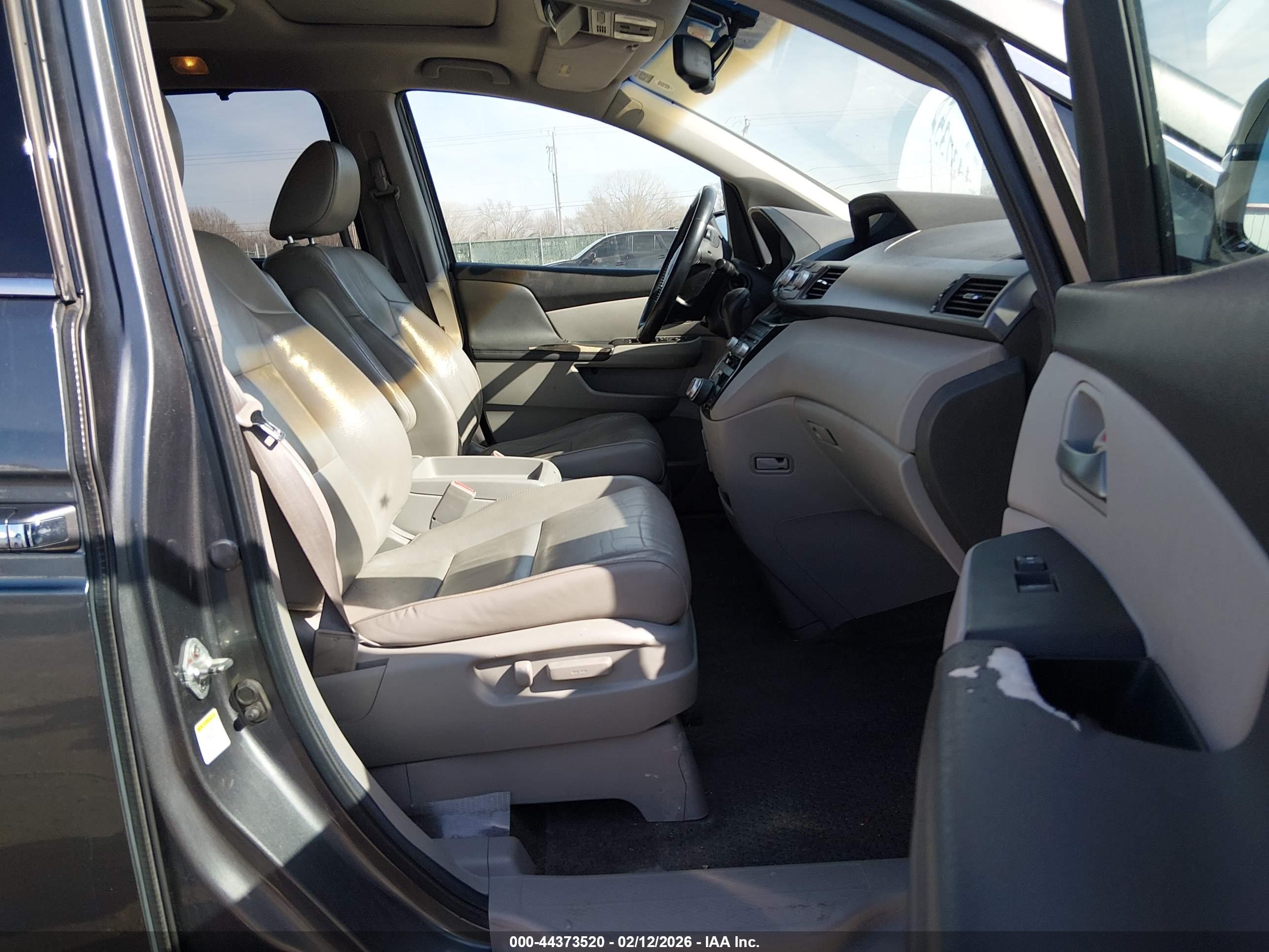 HONDA ODYSSEY image 5