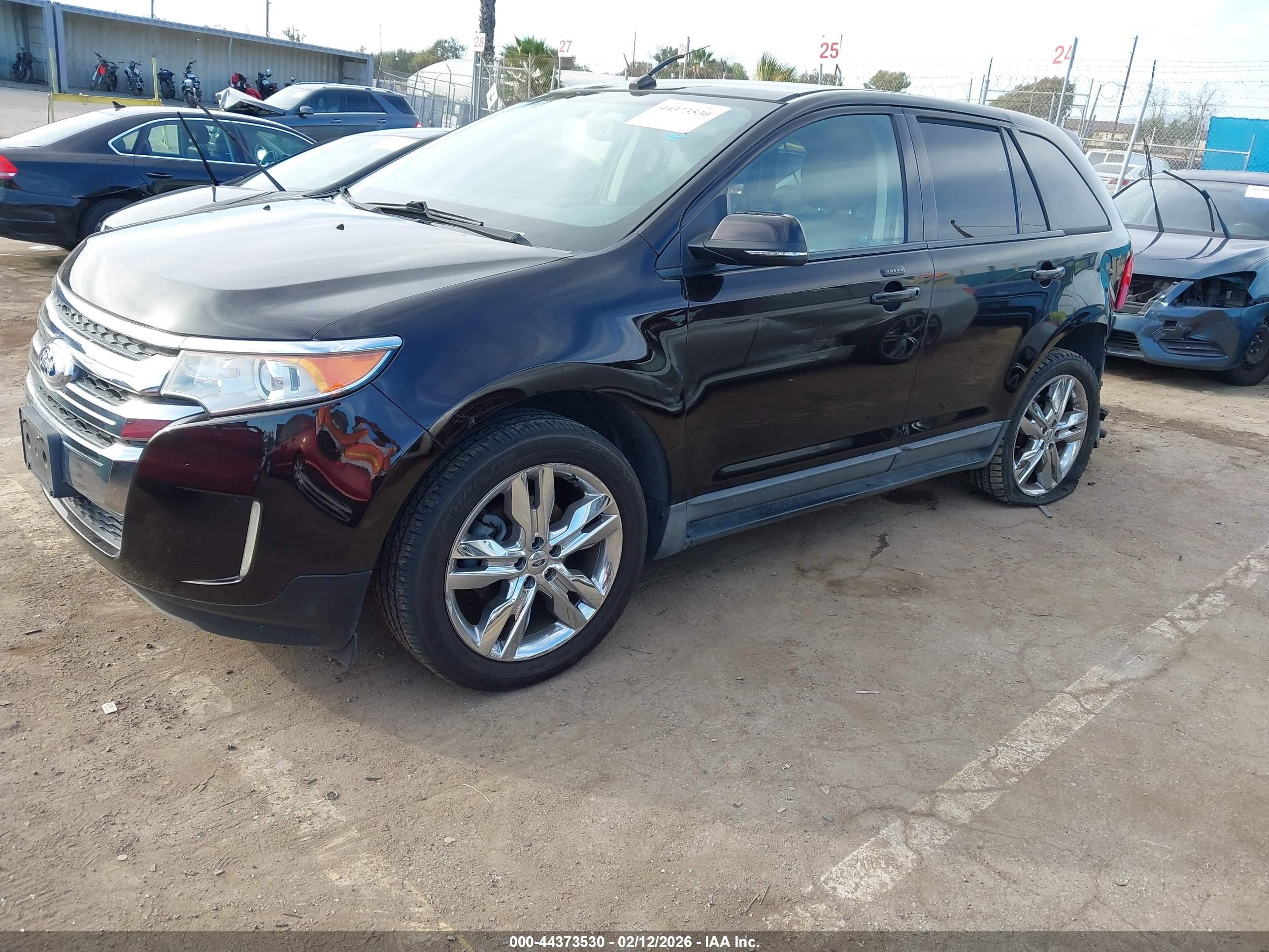 FORD EDGE image 2