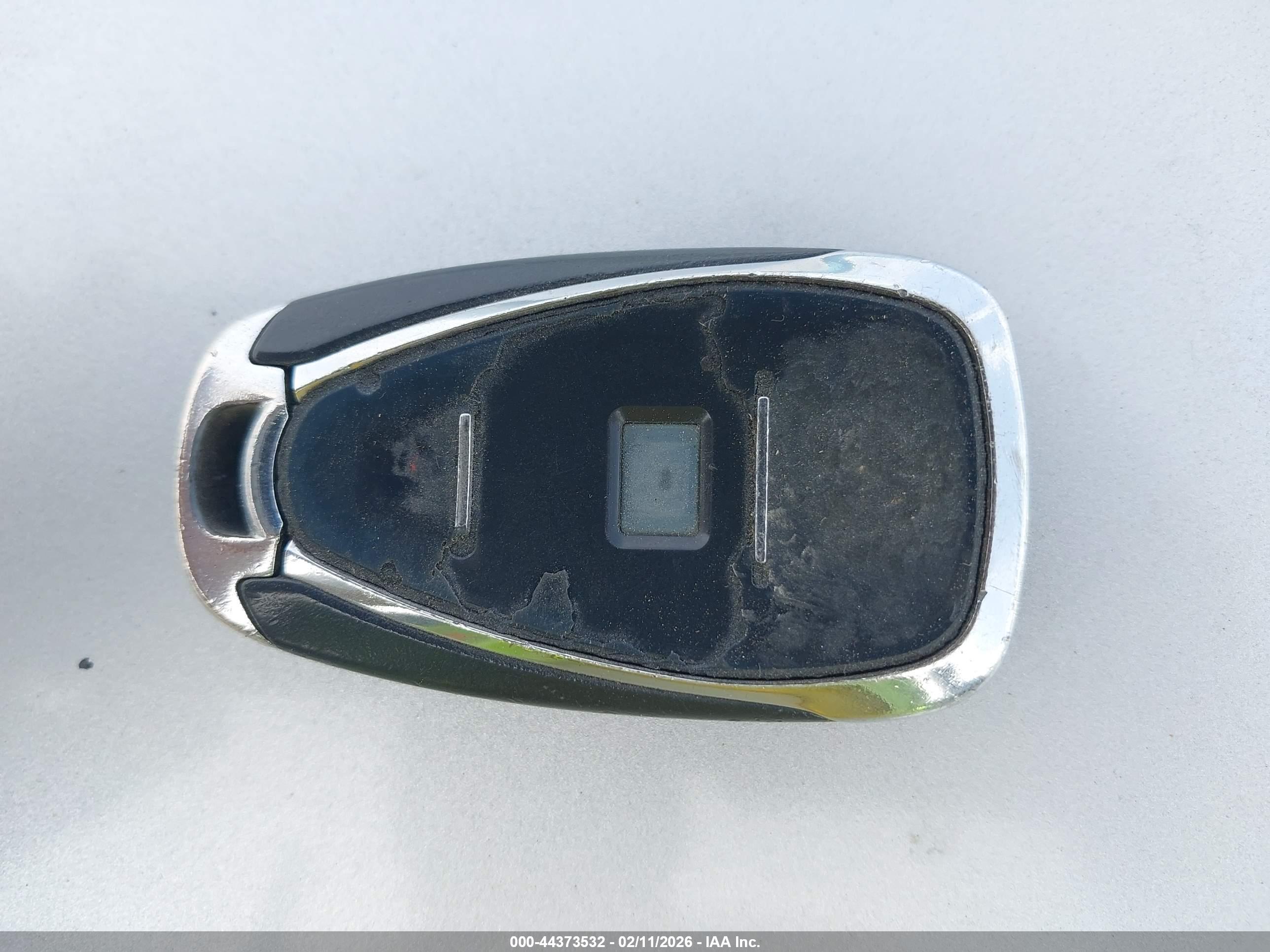 CHEVROLET EQUINOX image 11