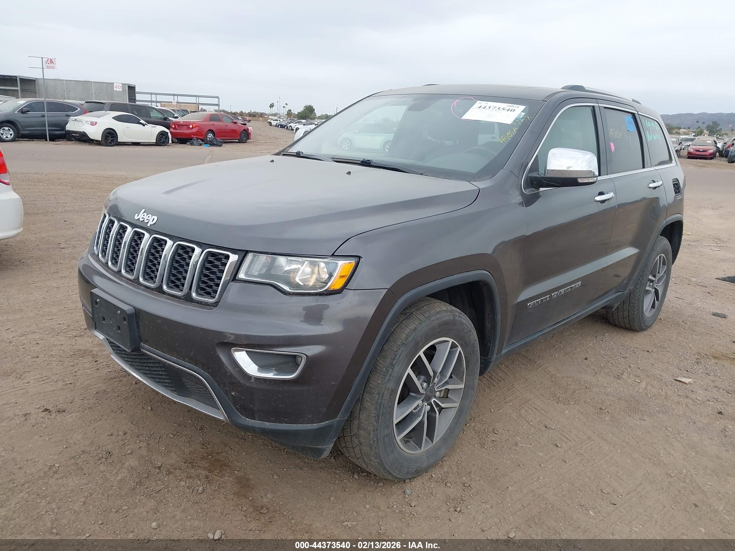 JEEP GRAND image 2