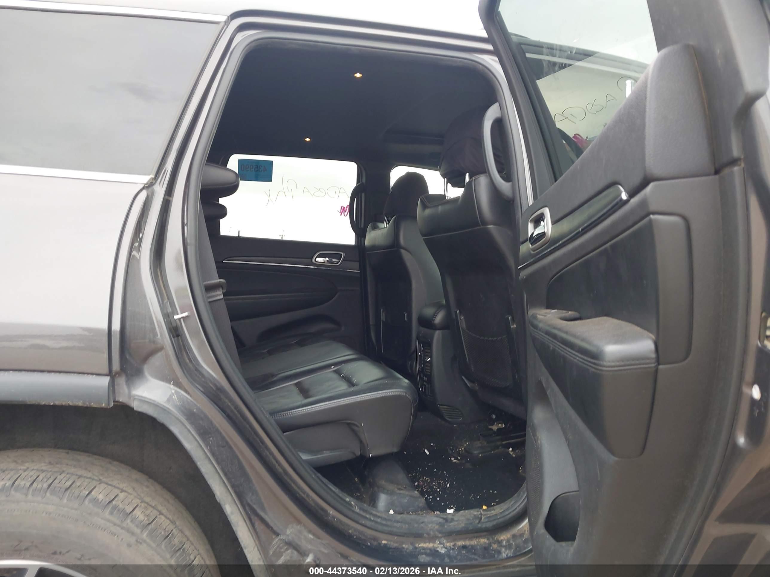 JEEP GRAND image 8