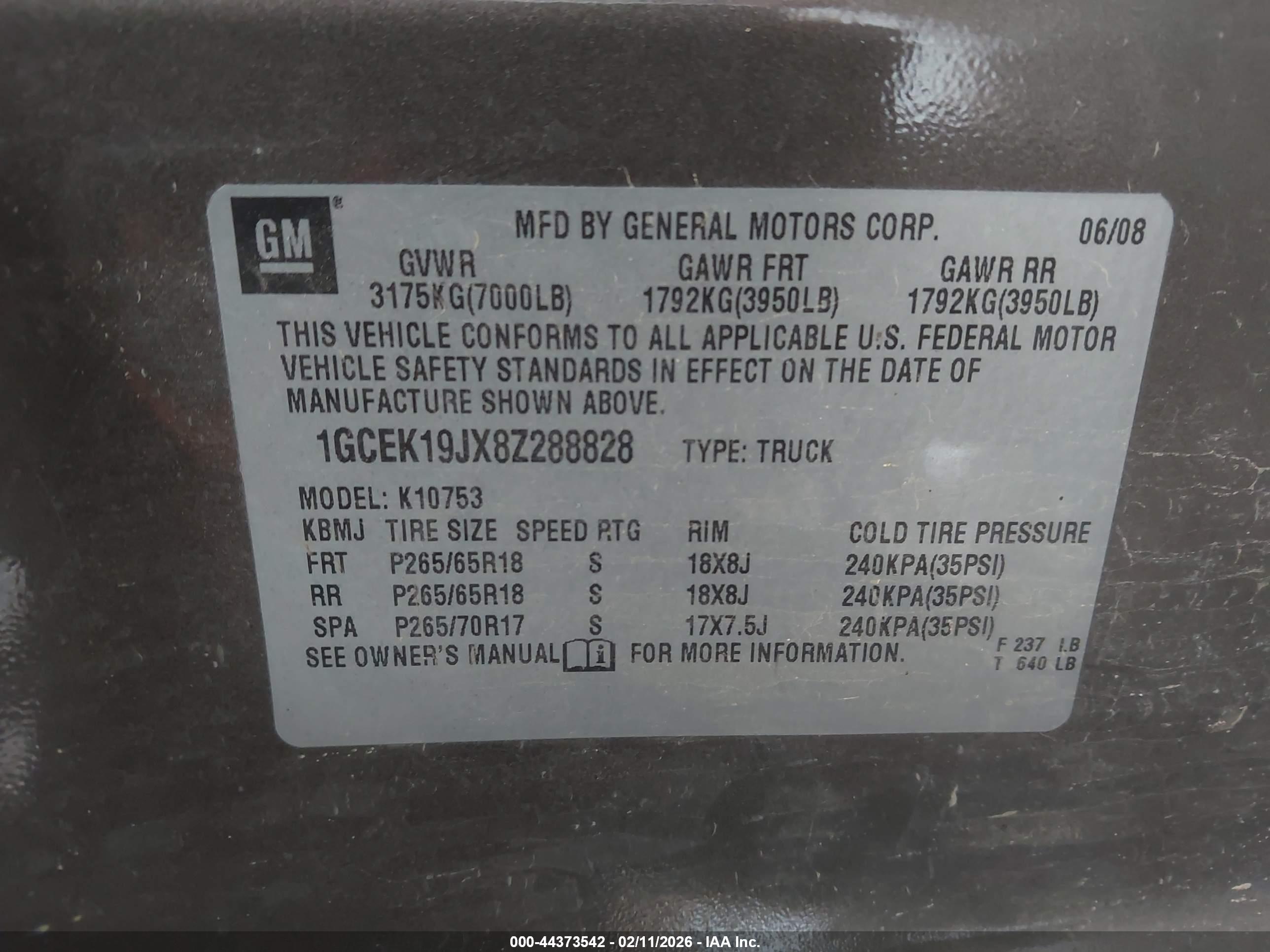 CHEVROLET SILVERADO image 9