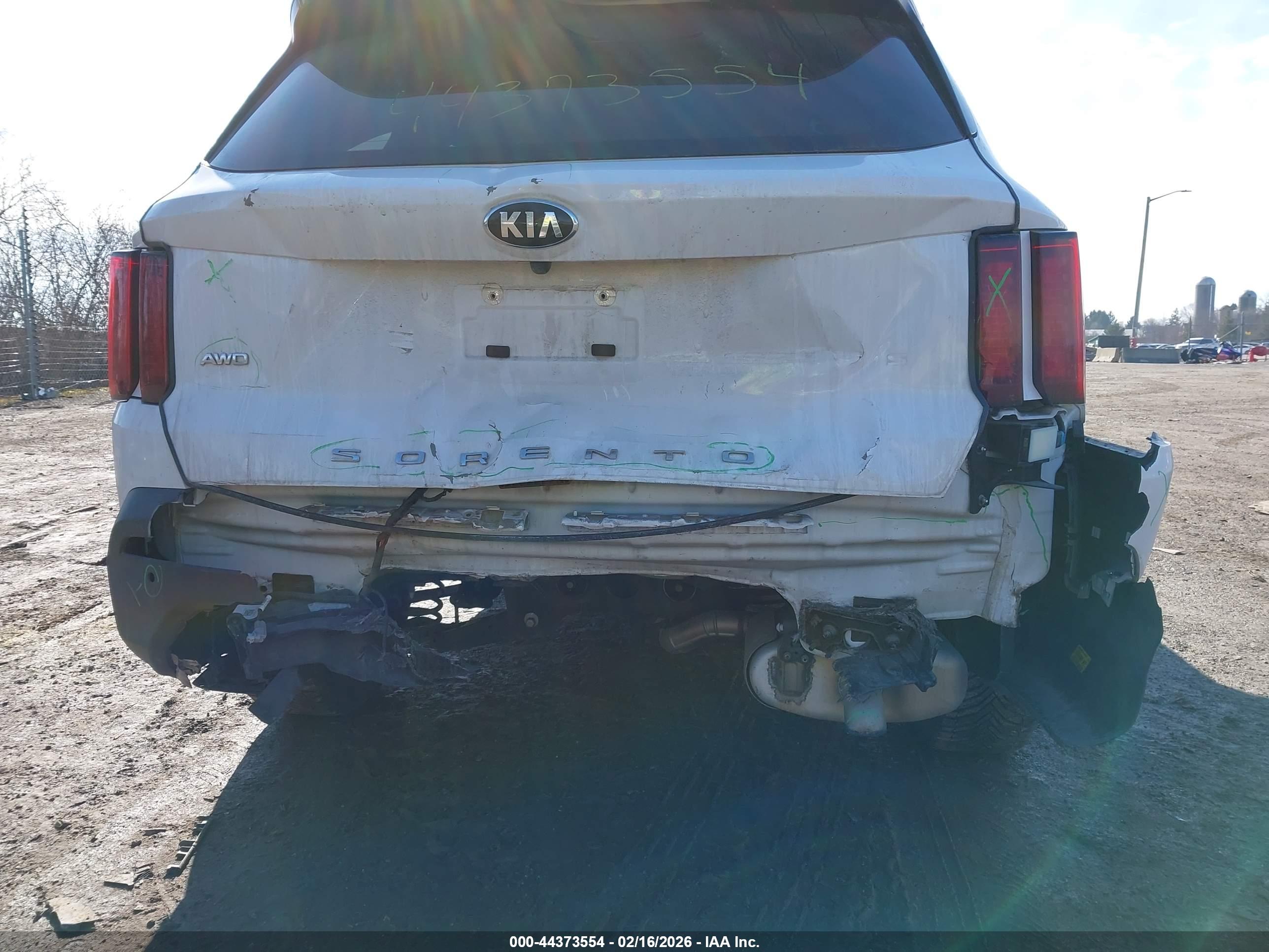 KIA SORENTO image 6
