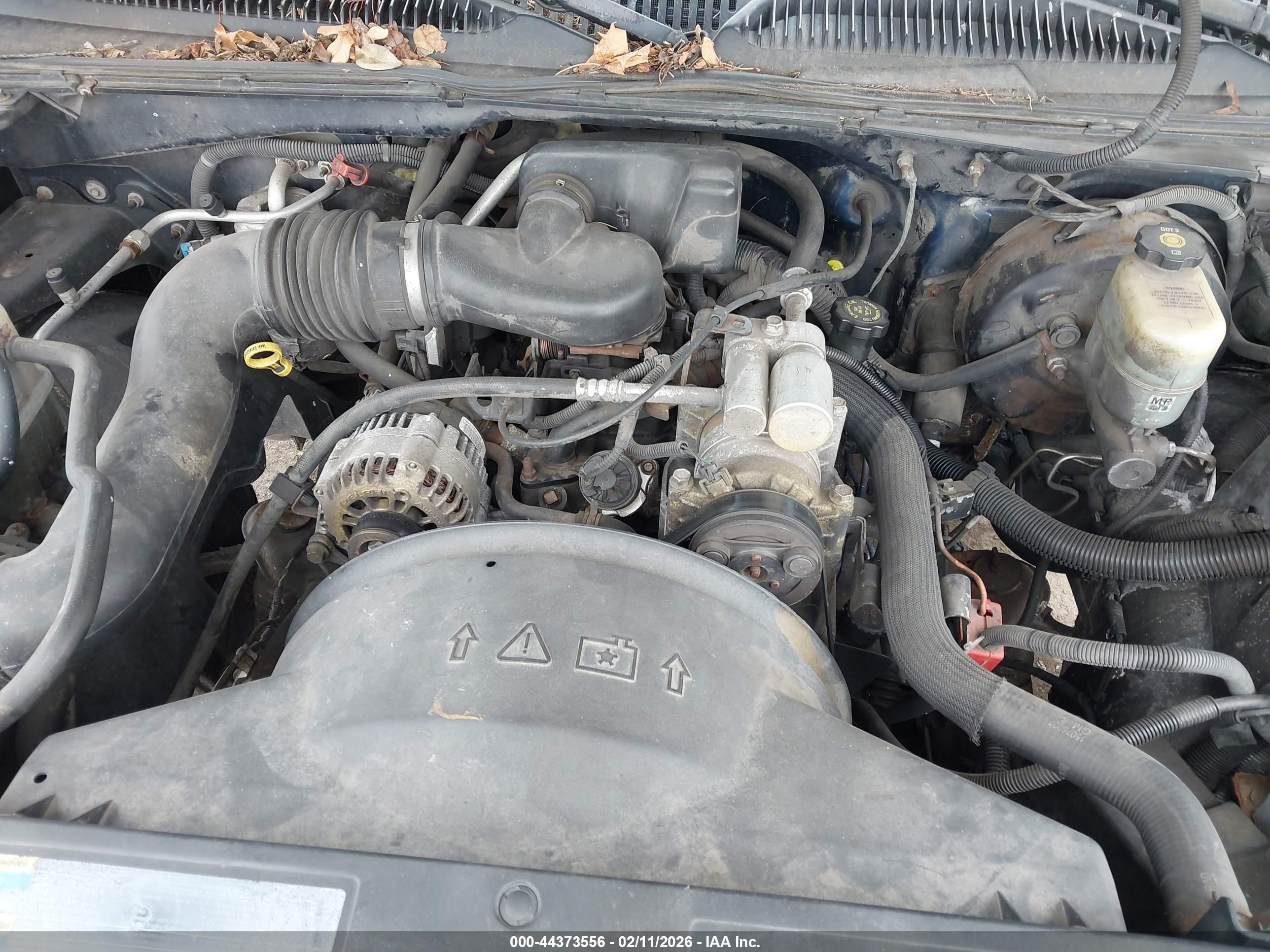 CHEVROLET SILVERADO image 10