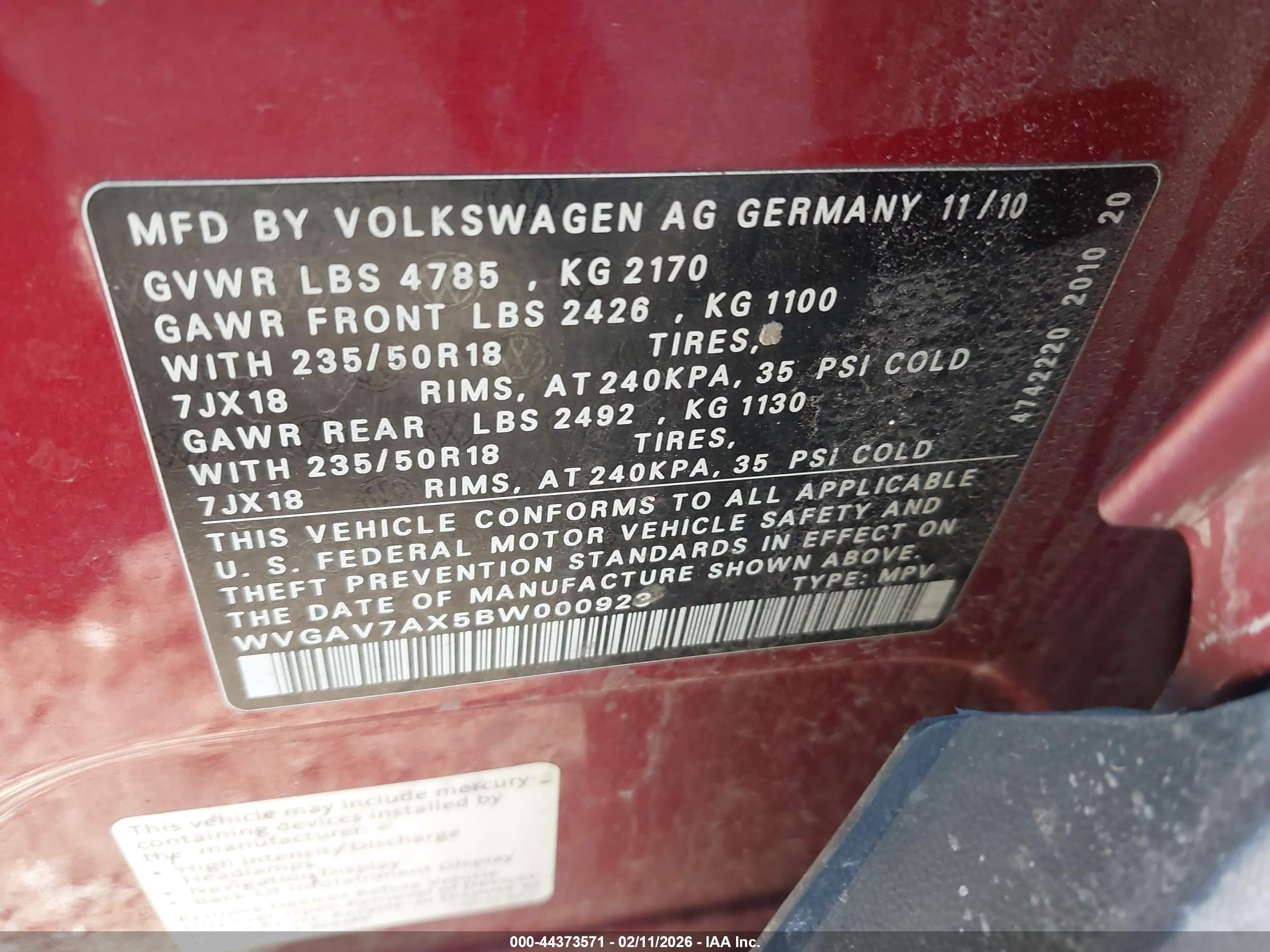 VOLKSWAGEN TIGUAN image 9