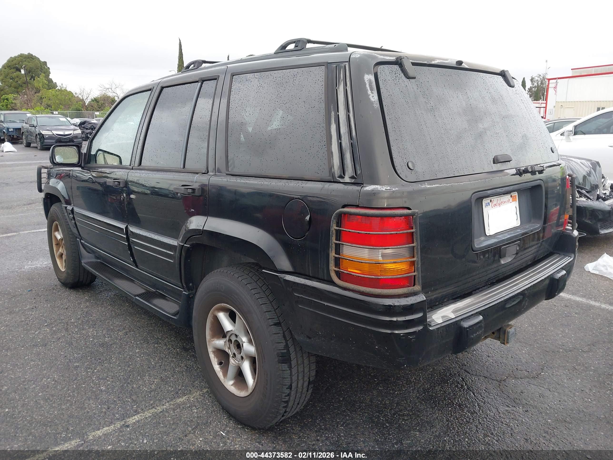JEEP GRAND image 3