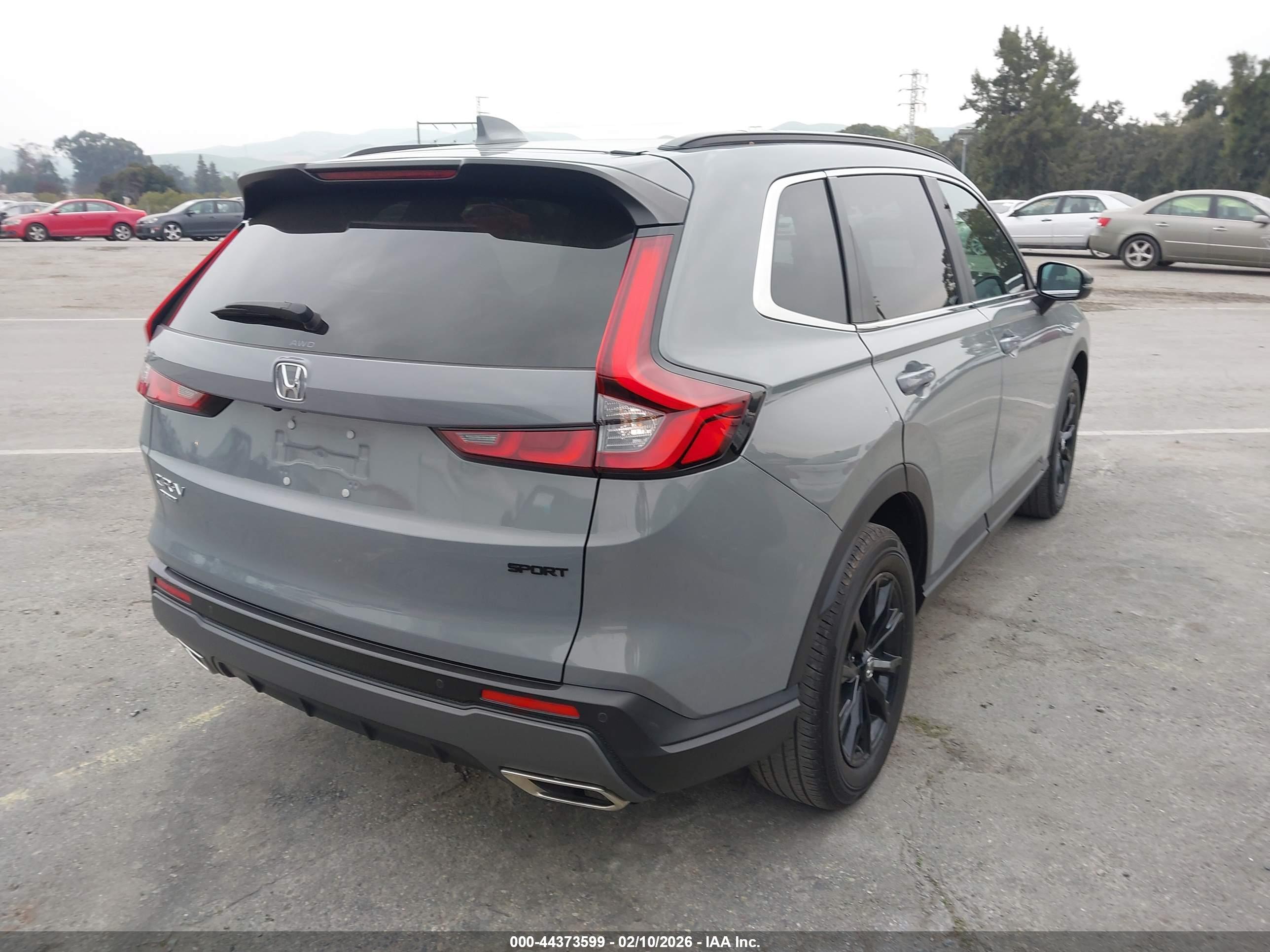 HONDA CR-V image 4