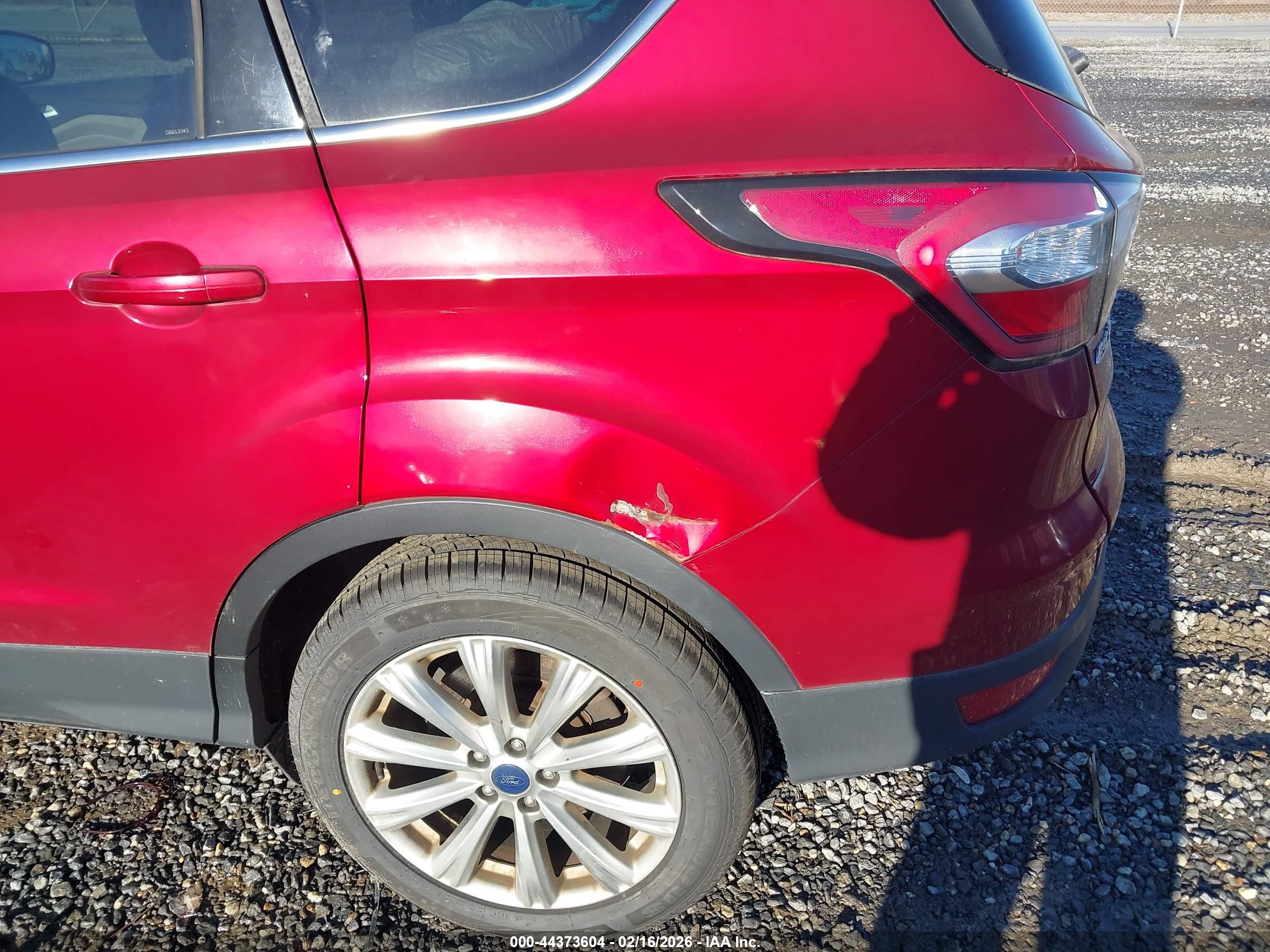 FORD ESCAPE image 6