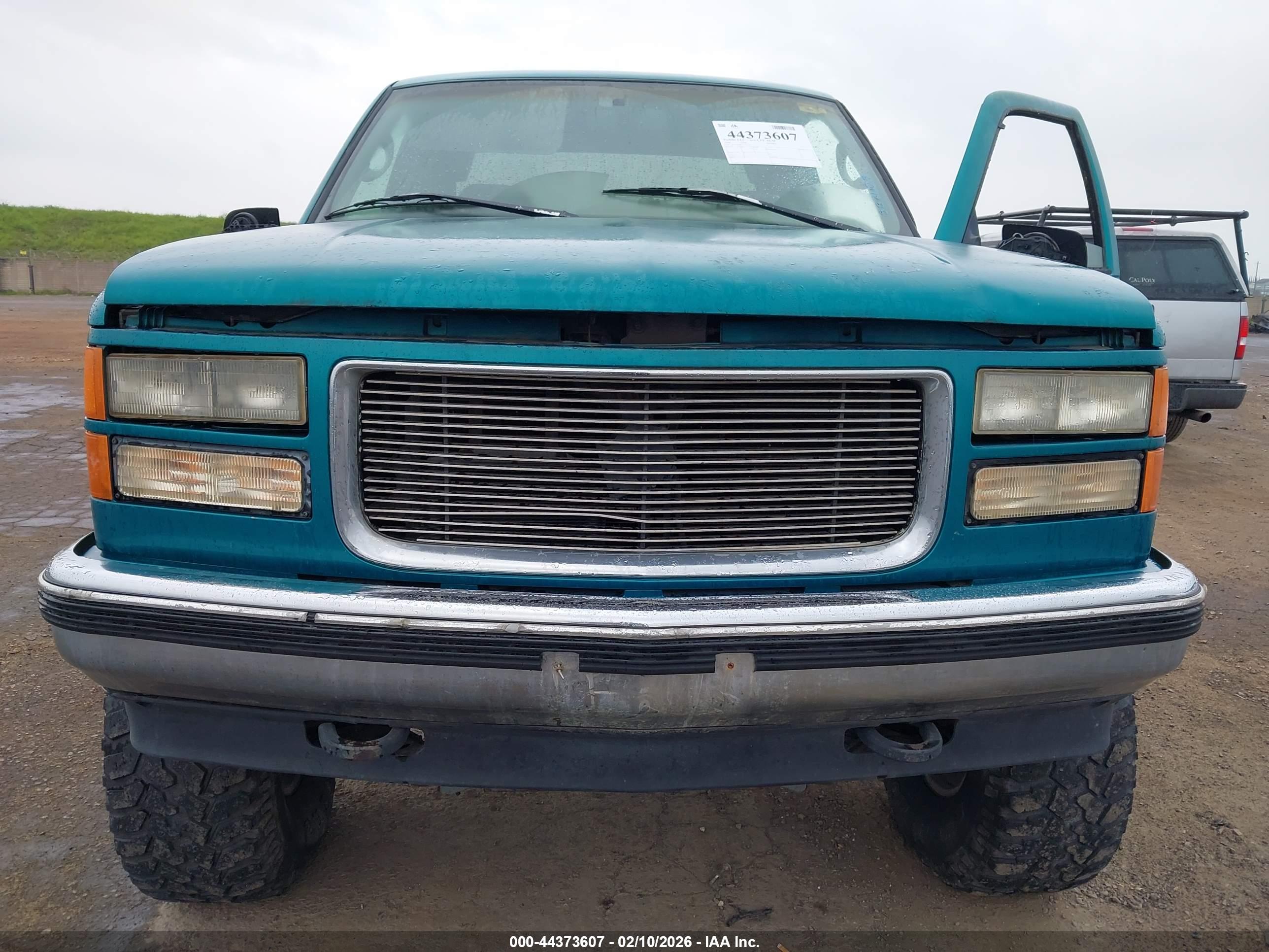 GMC SIERRA image 6