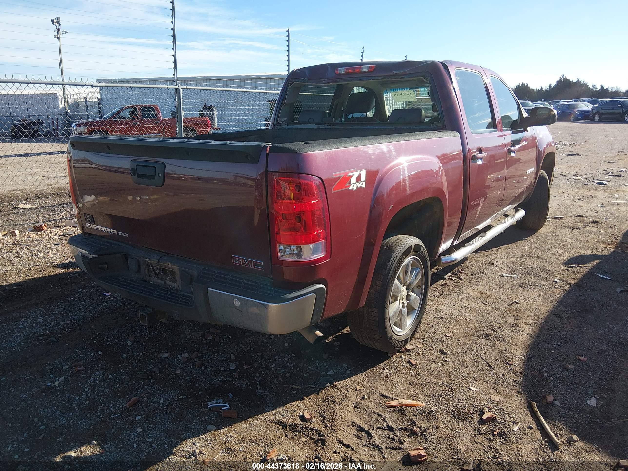 GMC SIERRA image 4