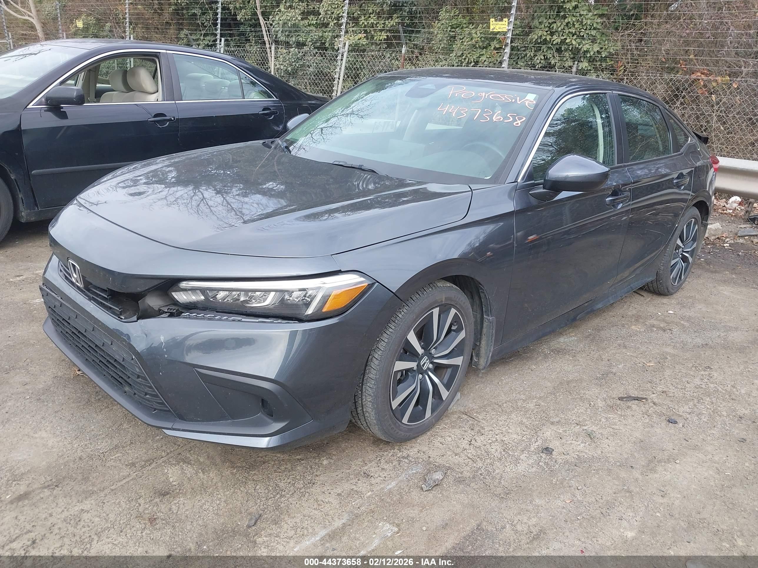 HONDA CIVIC image 2