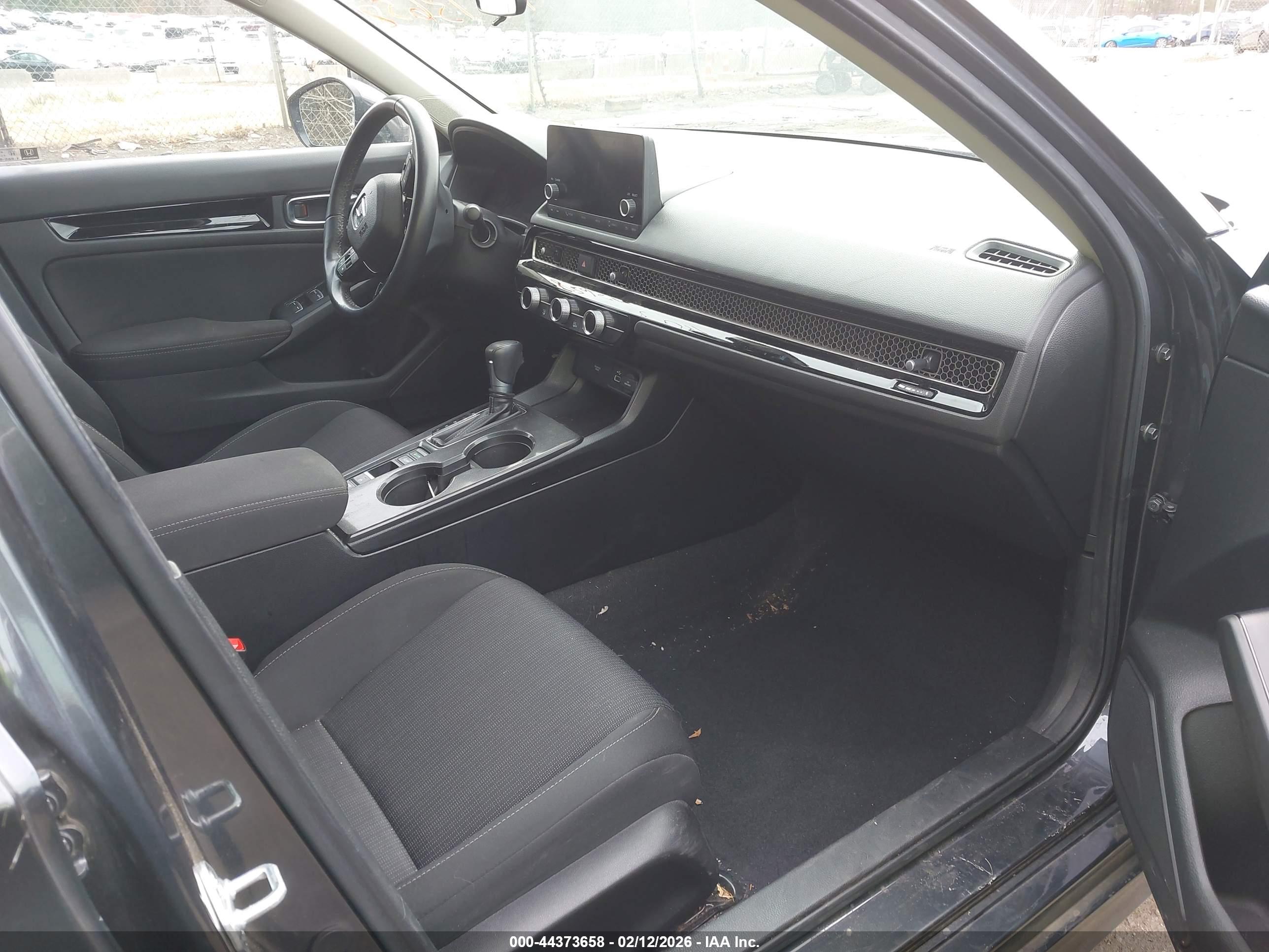 HONDA CIVIC image 5