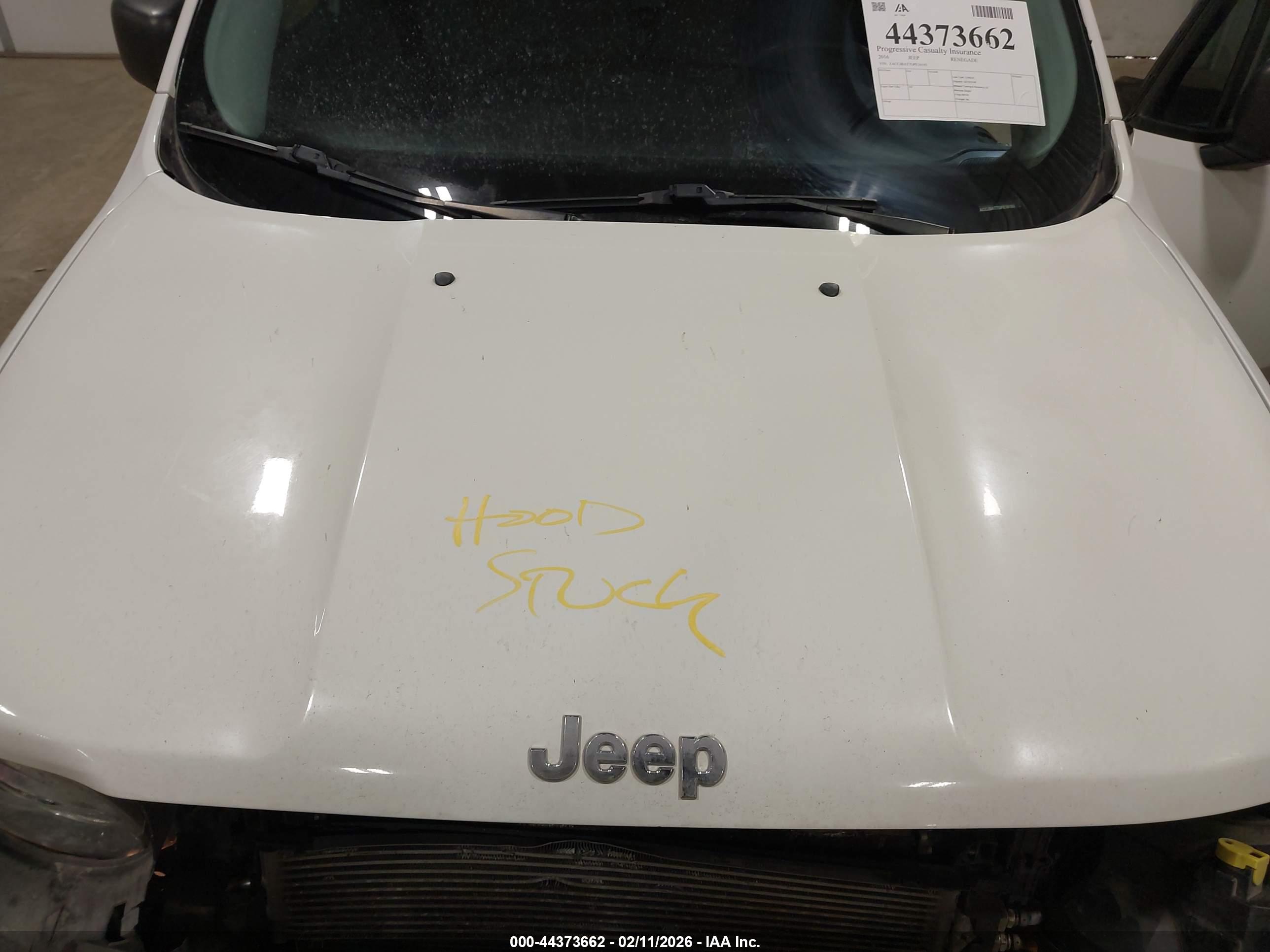 JEEP RENEGADE image 10