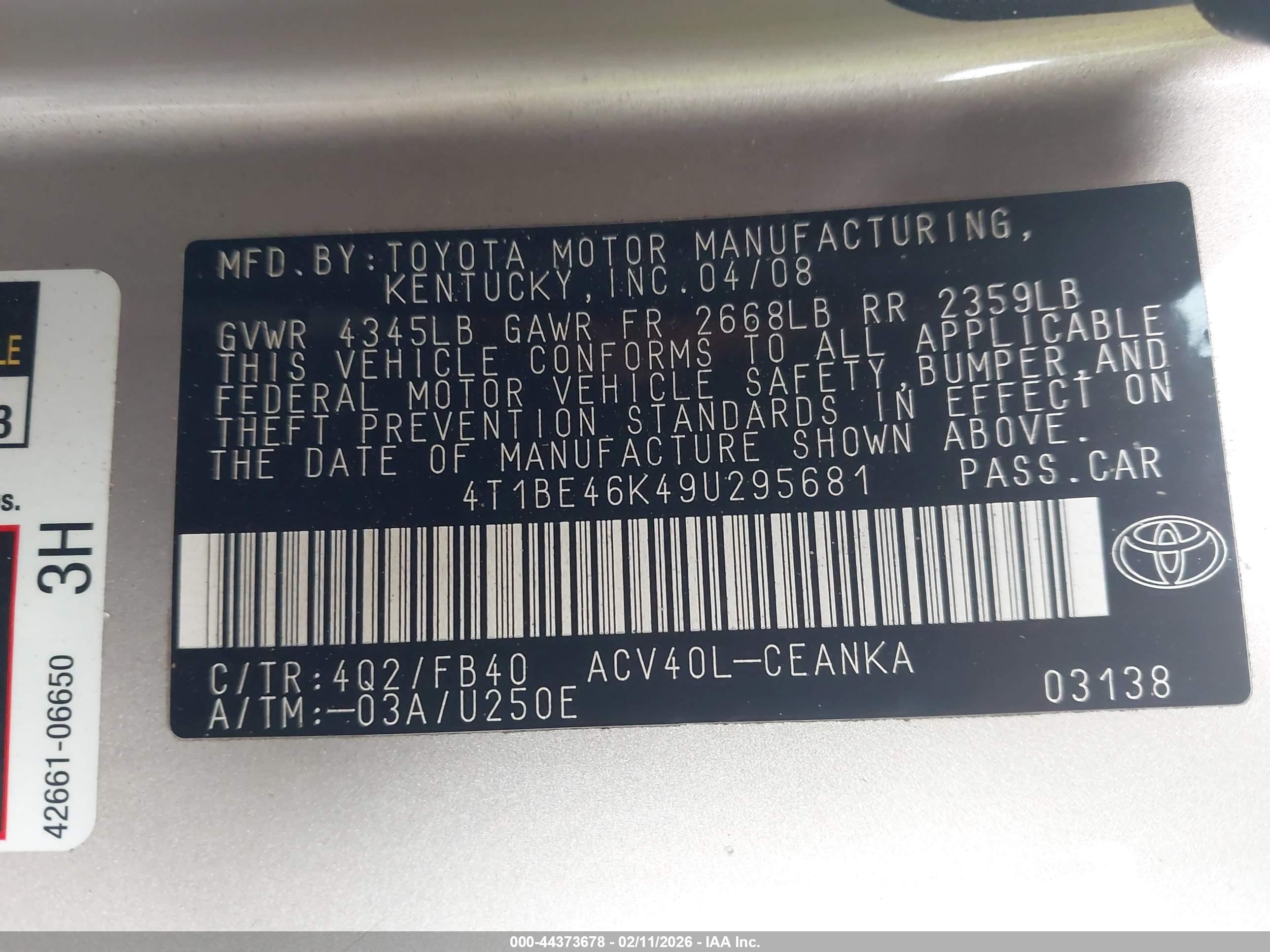 TOYOTA CAMRY image 9