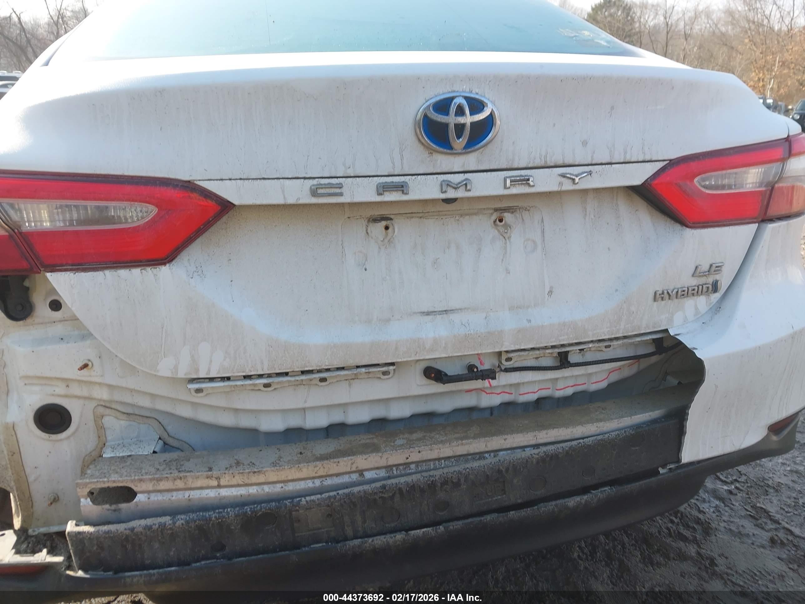 TOYOTA CAMRY image 6