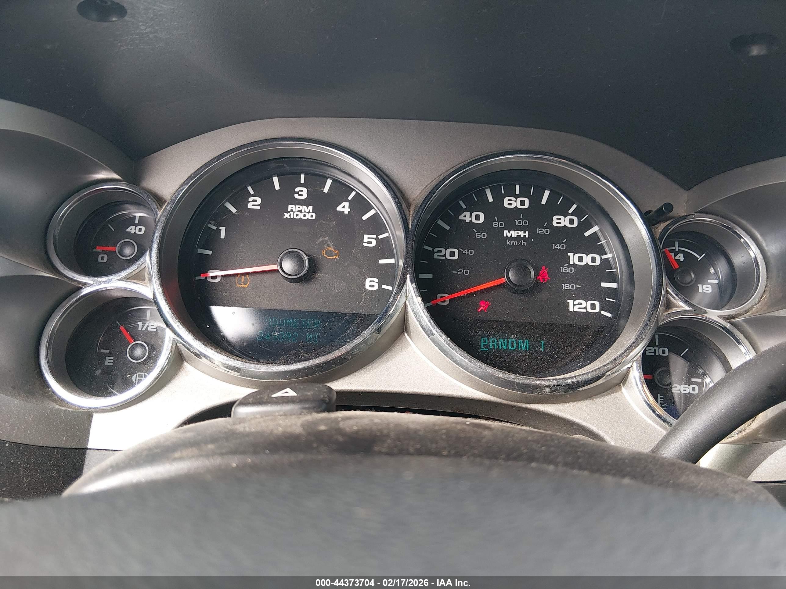 CHEVROLET SILVERADO image 7