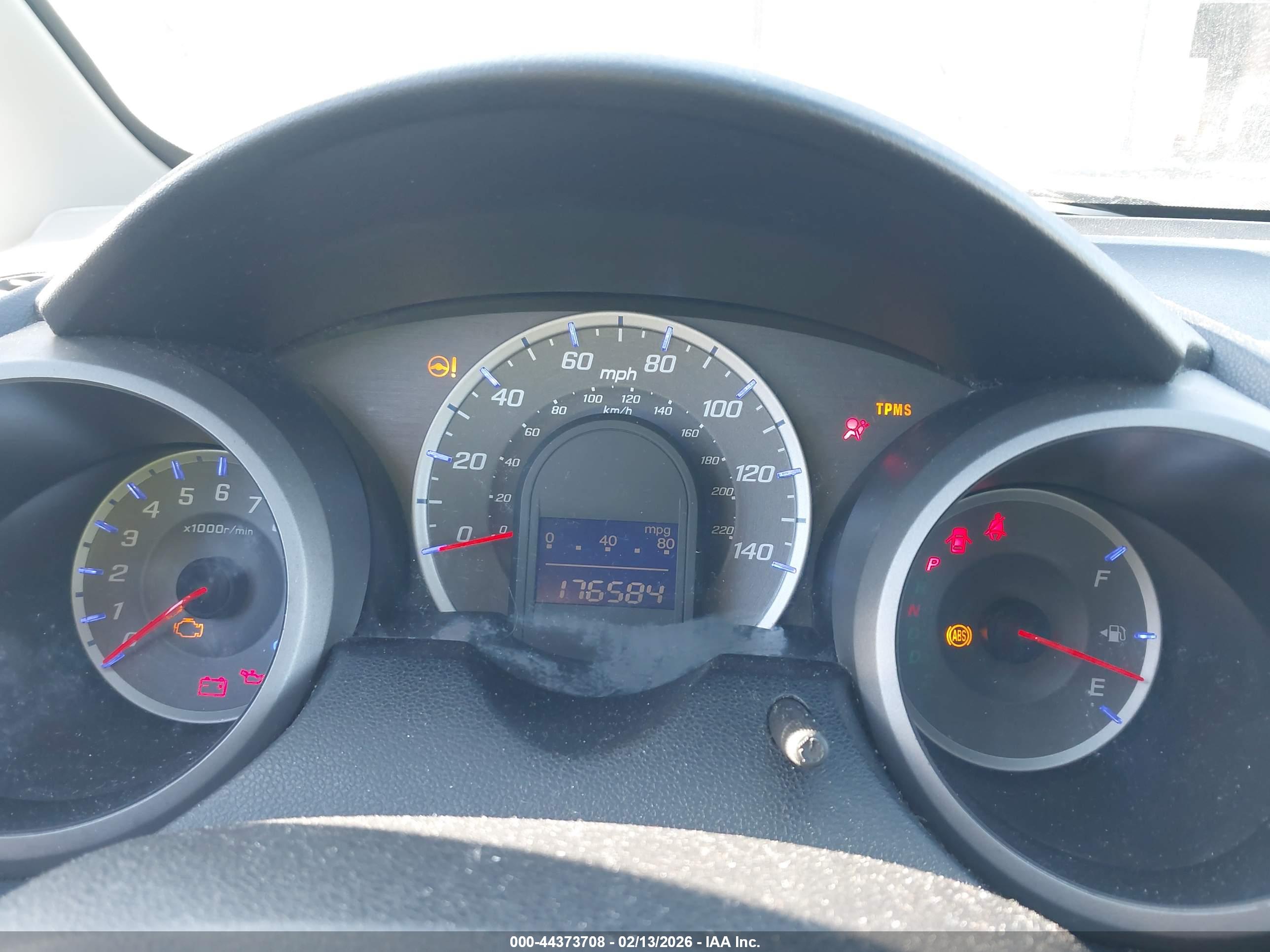 HONDA FIT image 7