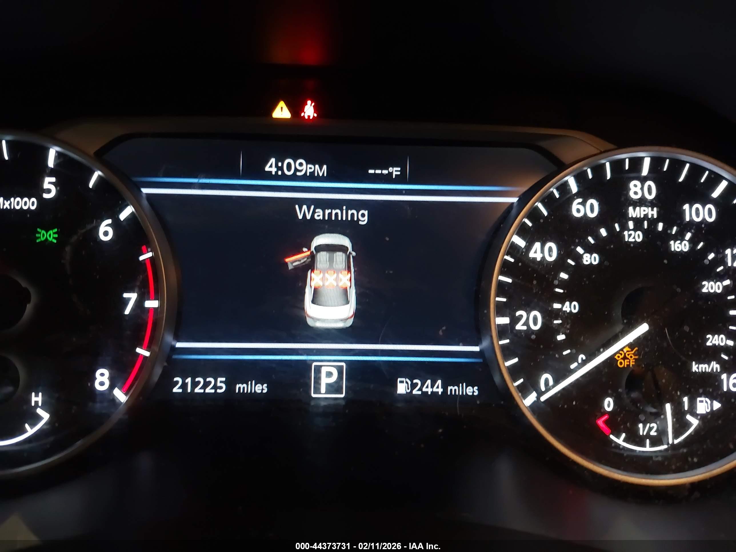 NISSAN SENTRA image 7