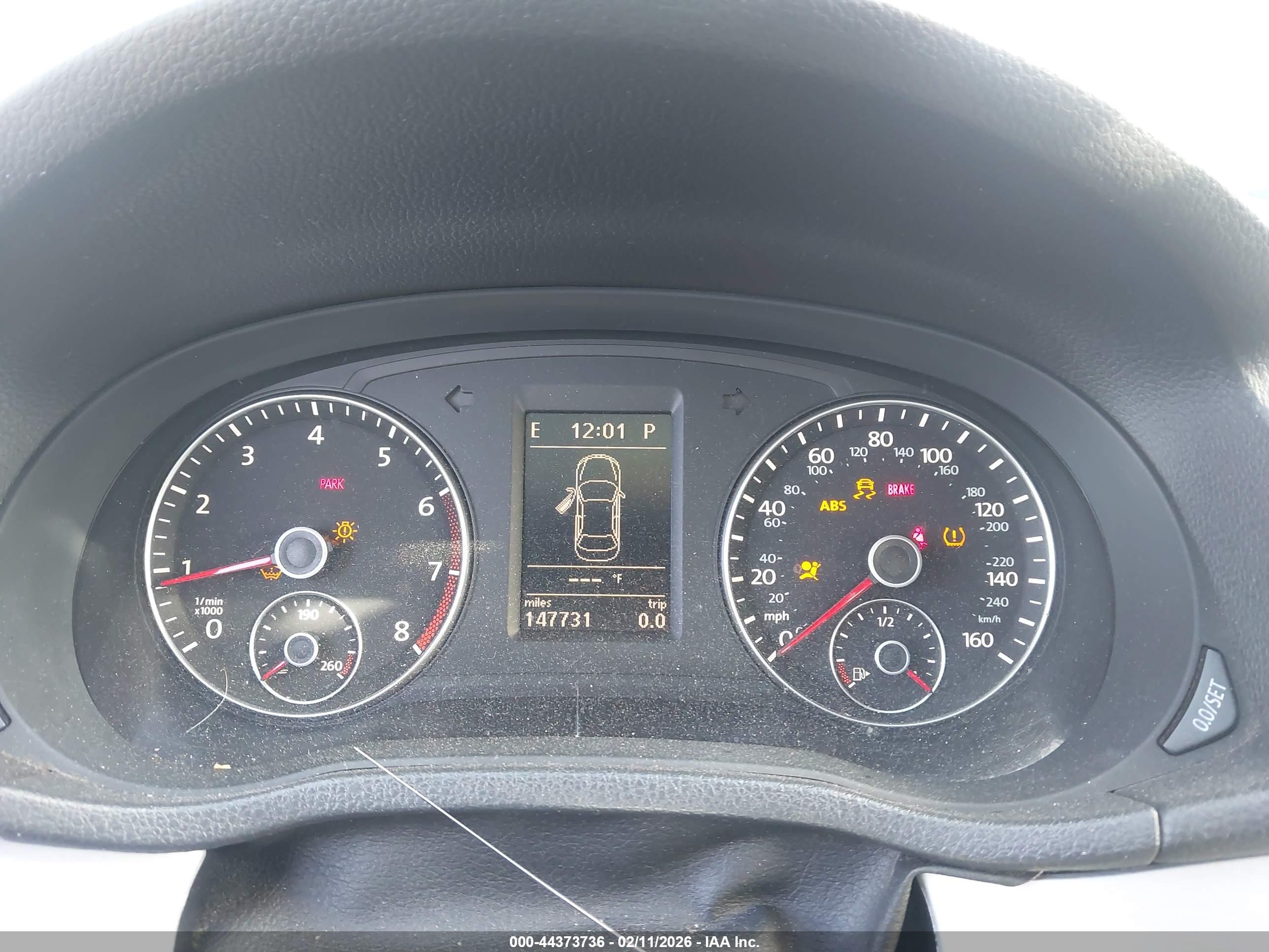 VOLKSWAGEN PASSAT image 7