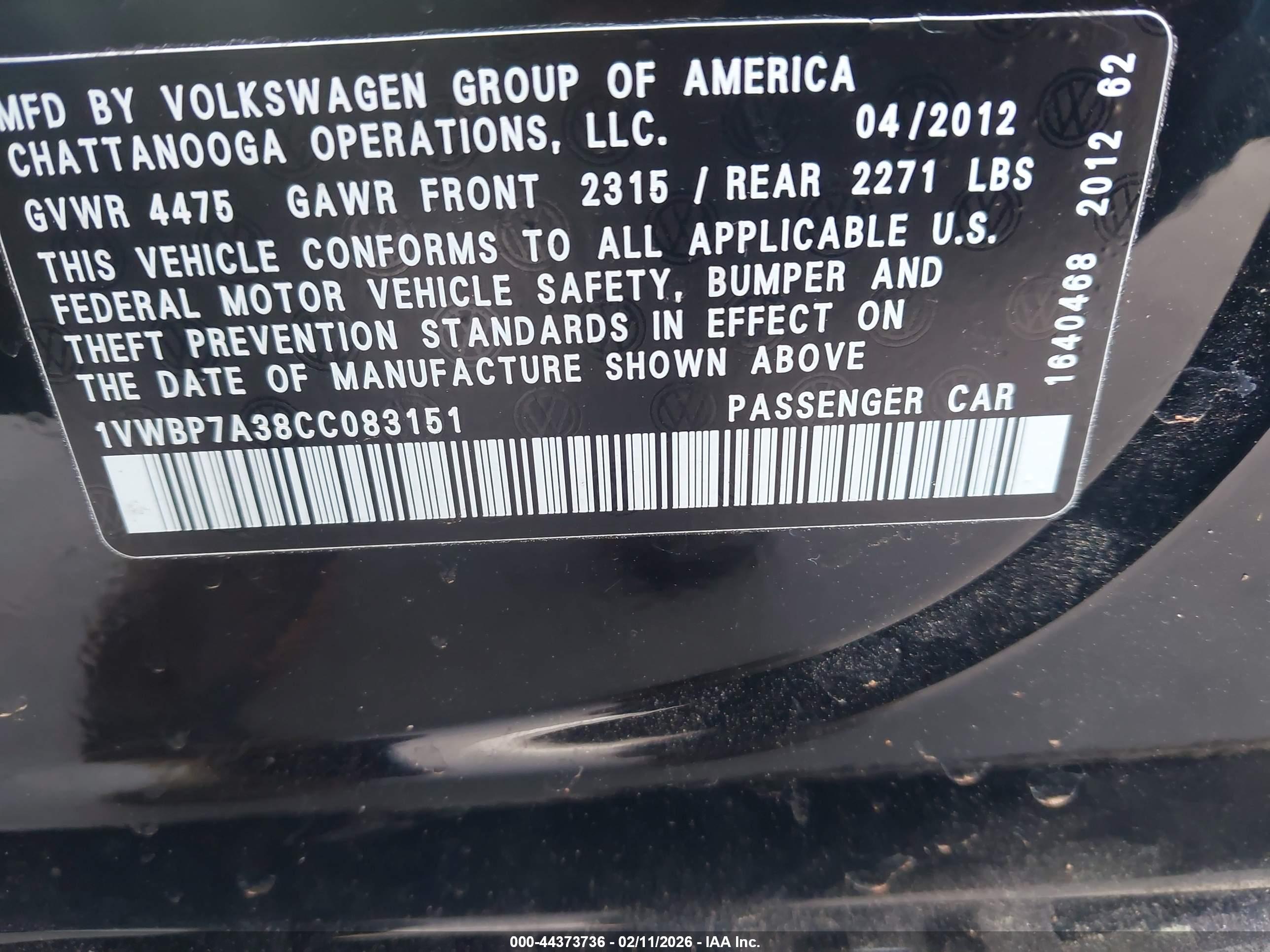 VOLKSWAGEN PASSAT image 9