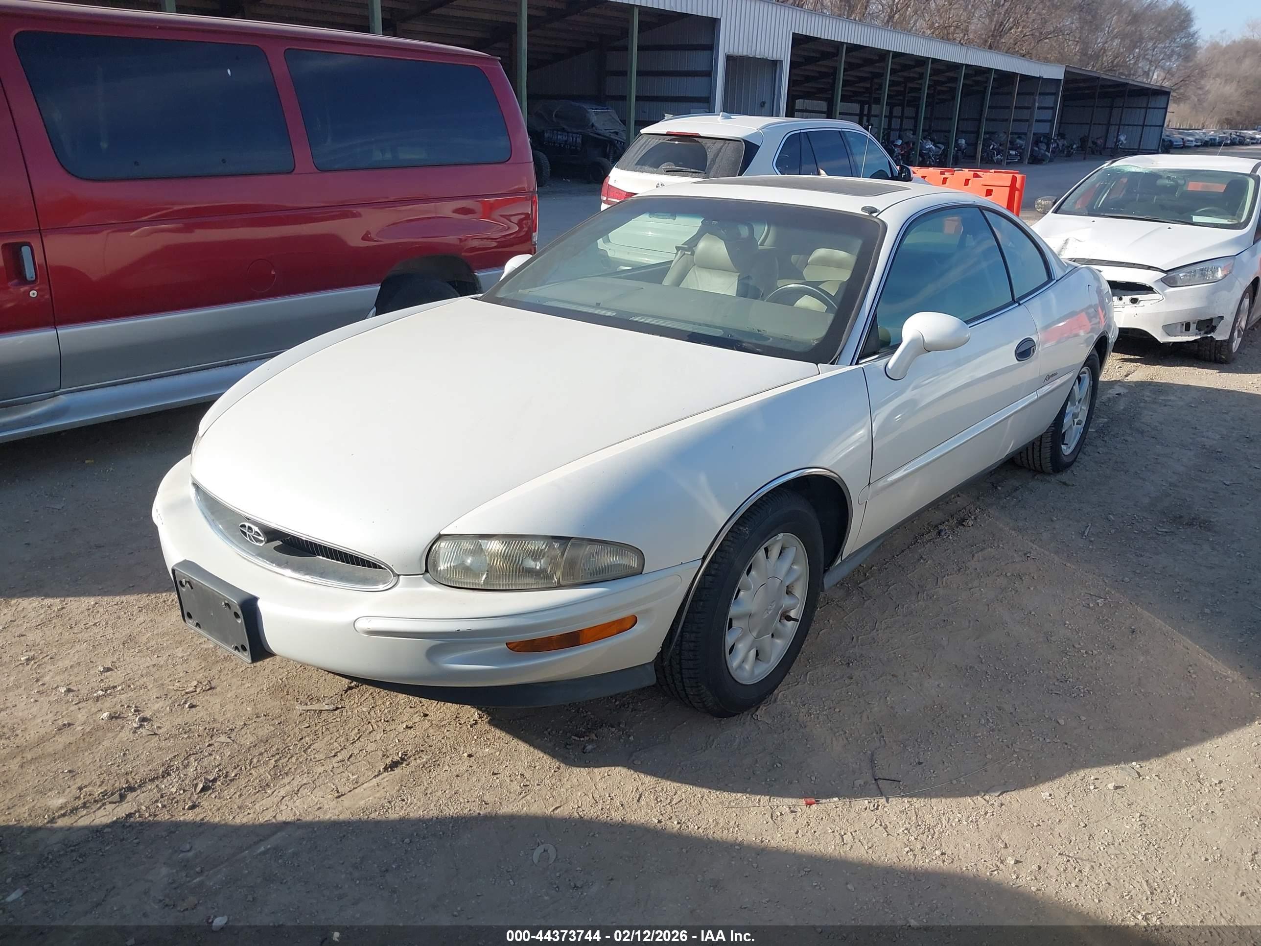 BUICK RIVIERA image 2