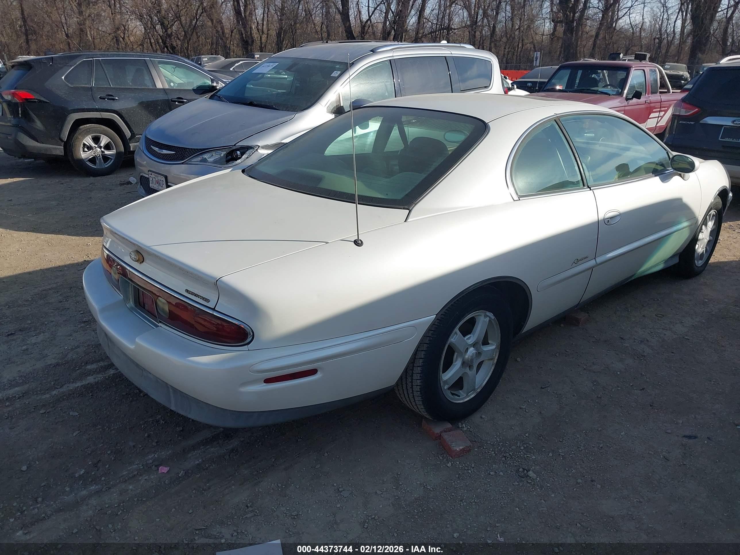 BUICK RIVIERA image 4