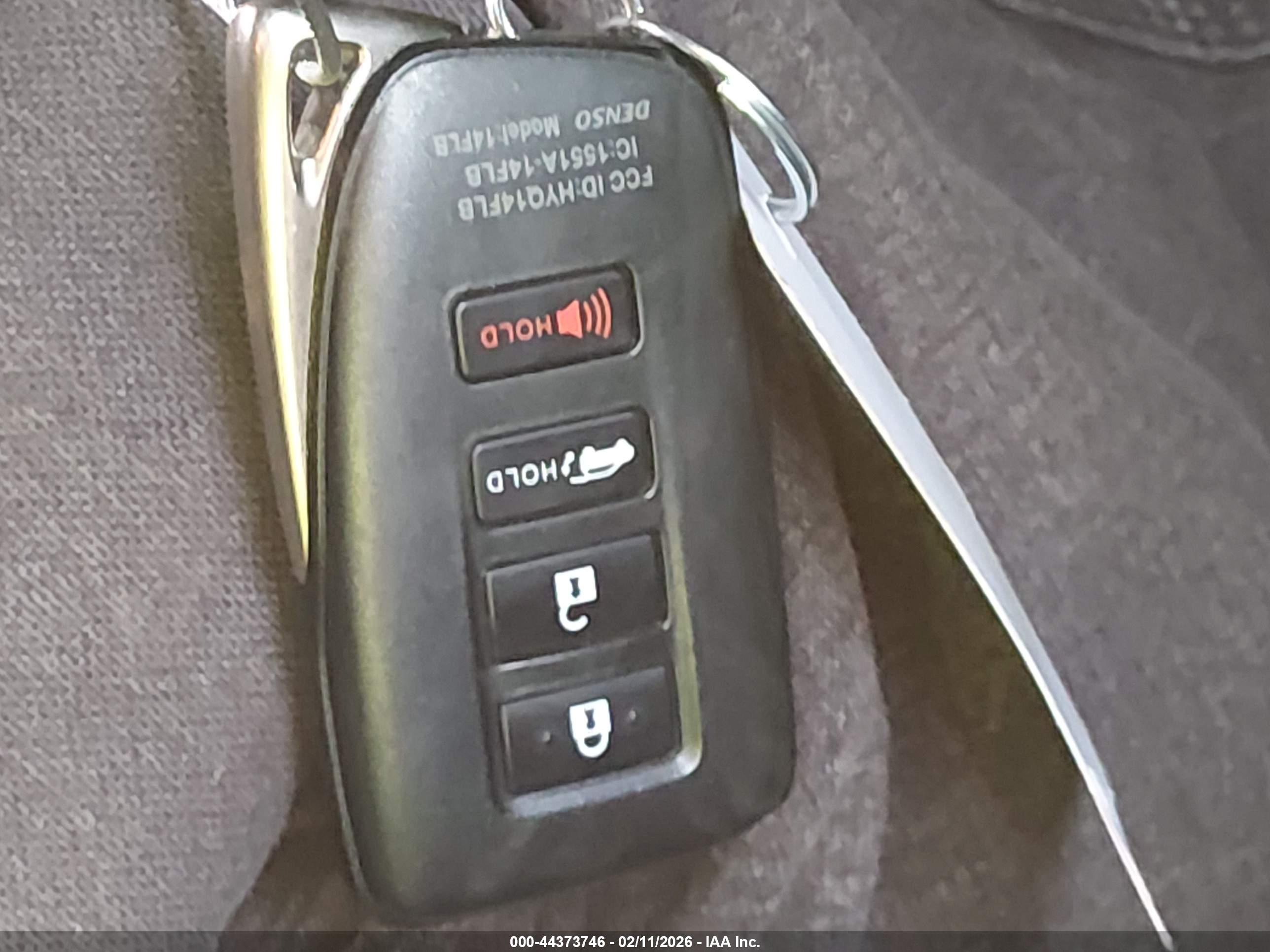 LEXUS RX image 11