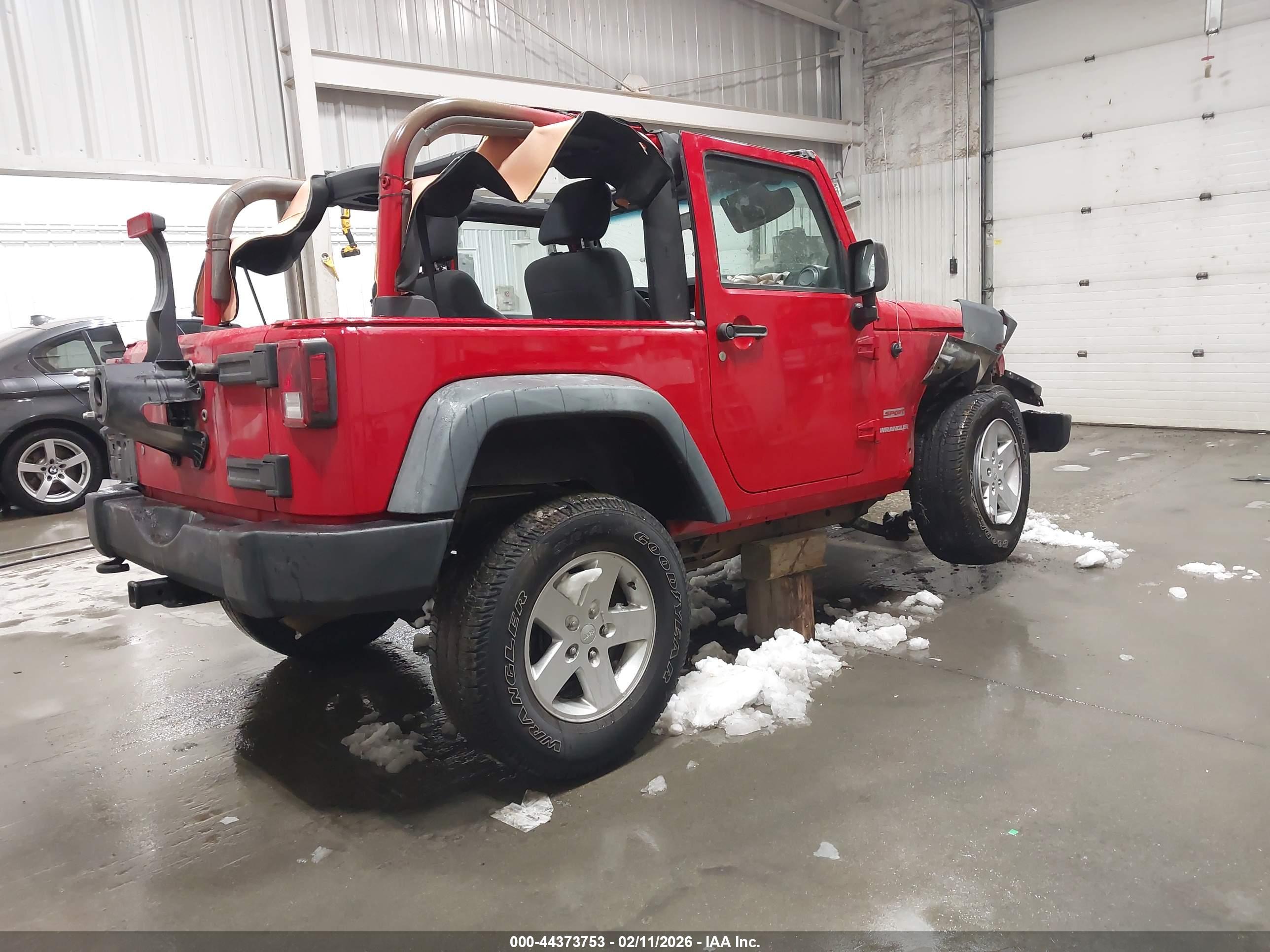 JEEP WRANGLER image 4