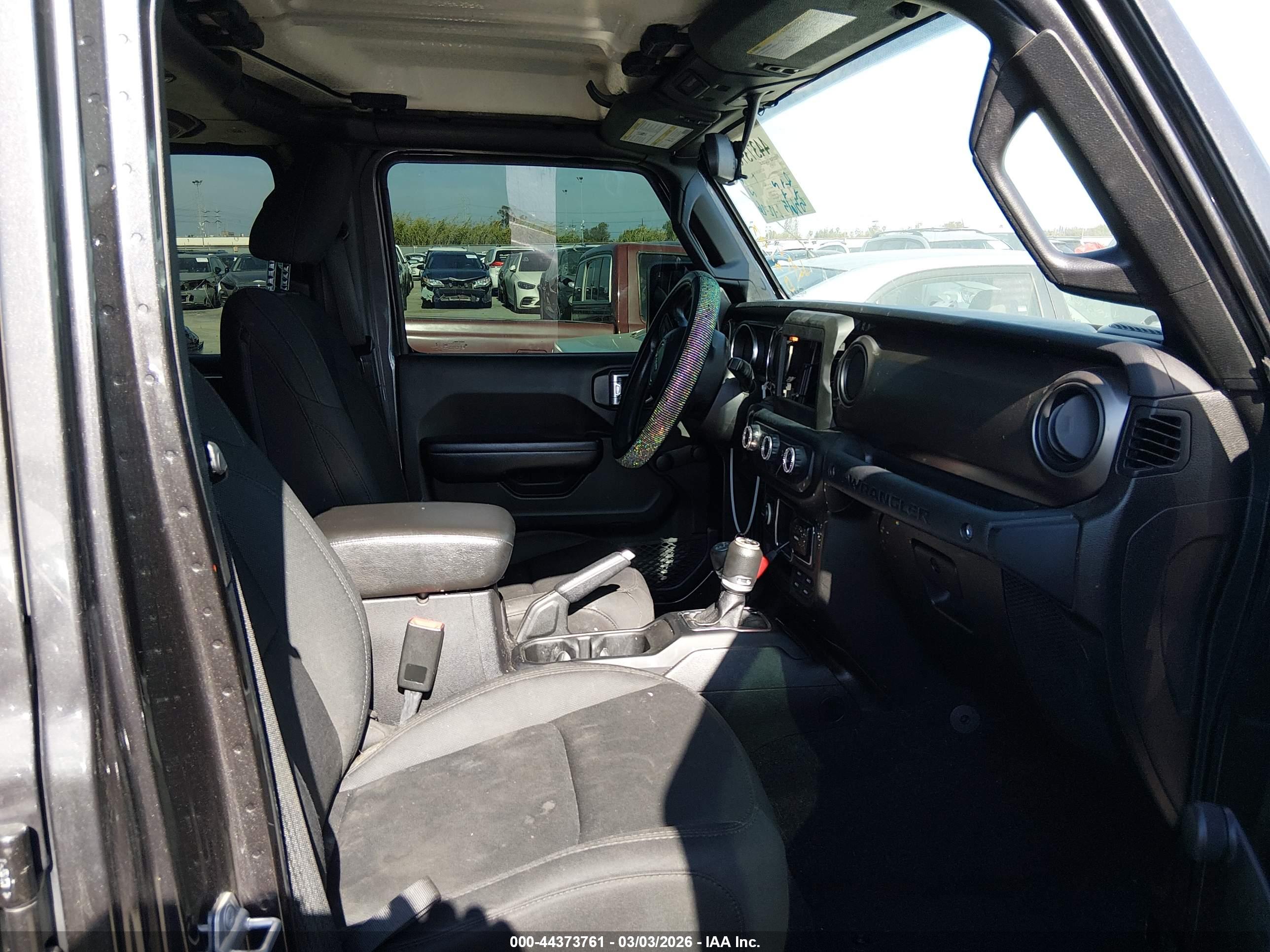 JEEP WRANGLER image 5
