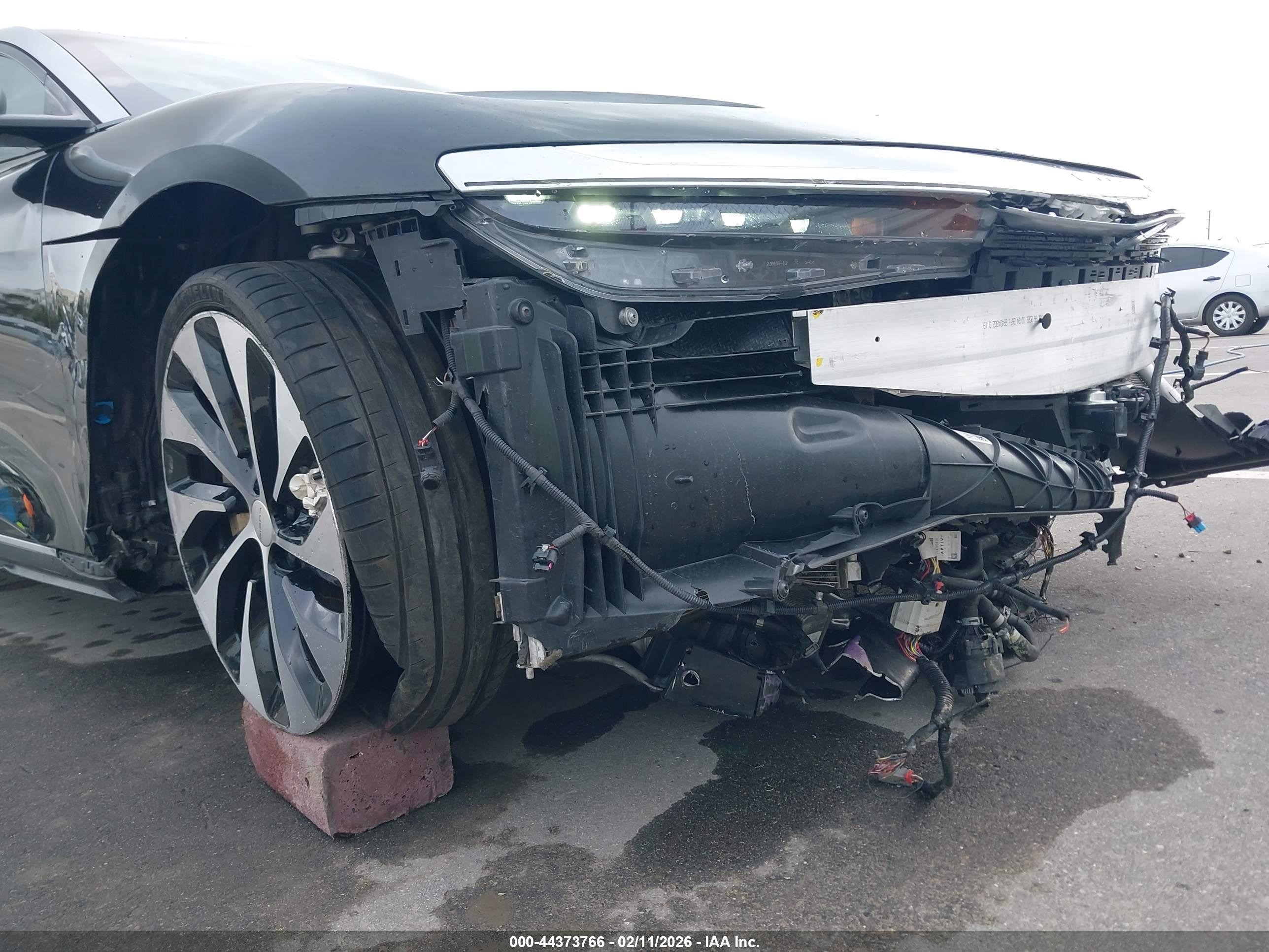 LUCID AIR image 6