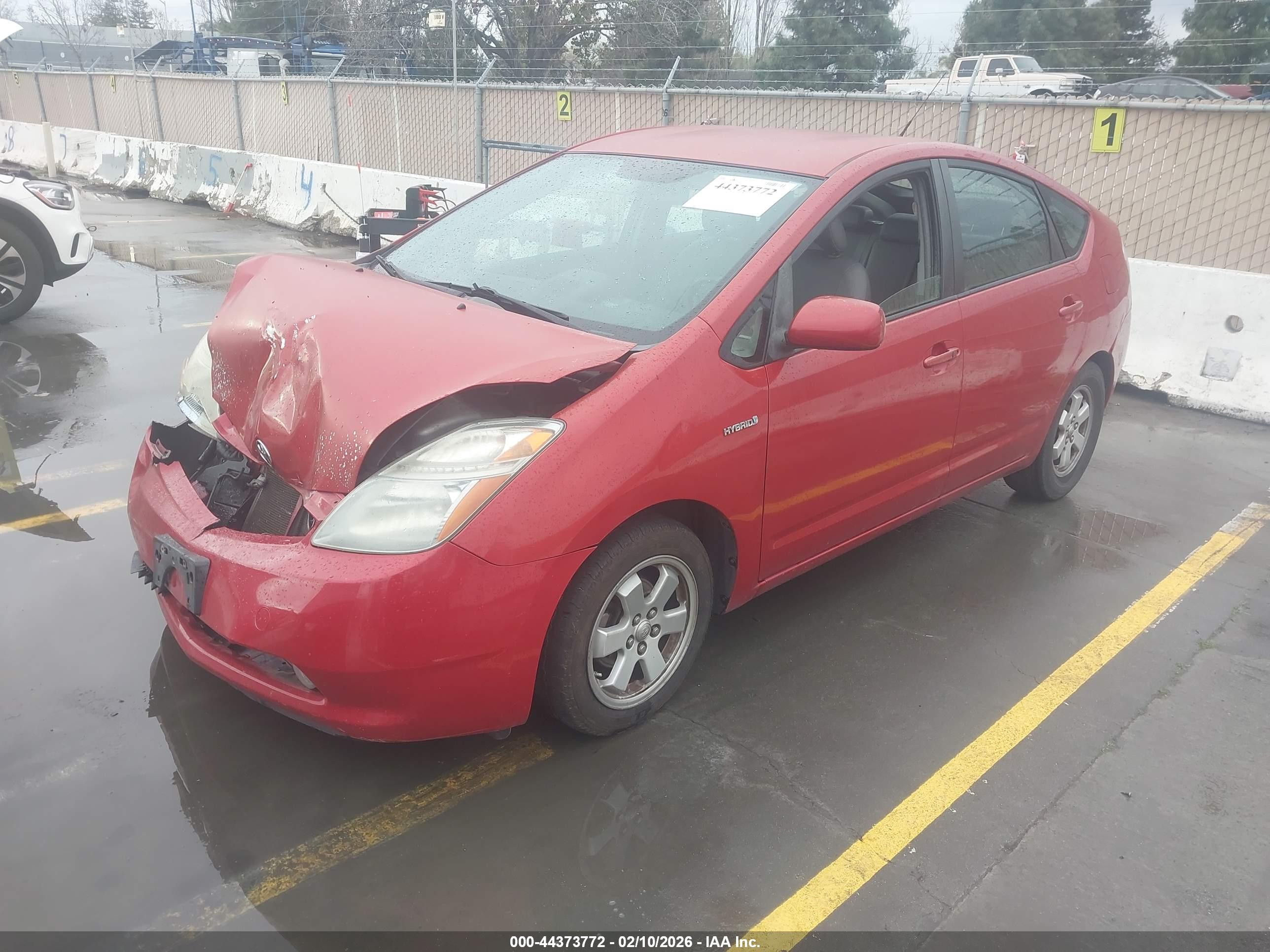 TOYOTA PRIUS image 2