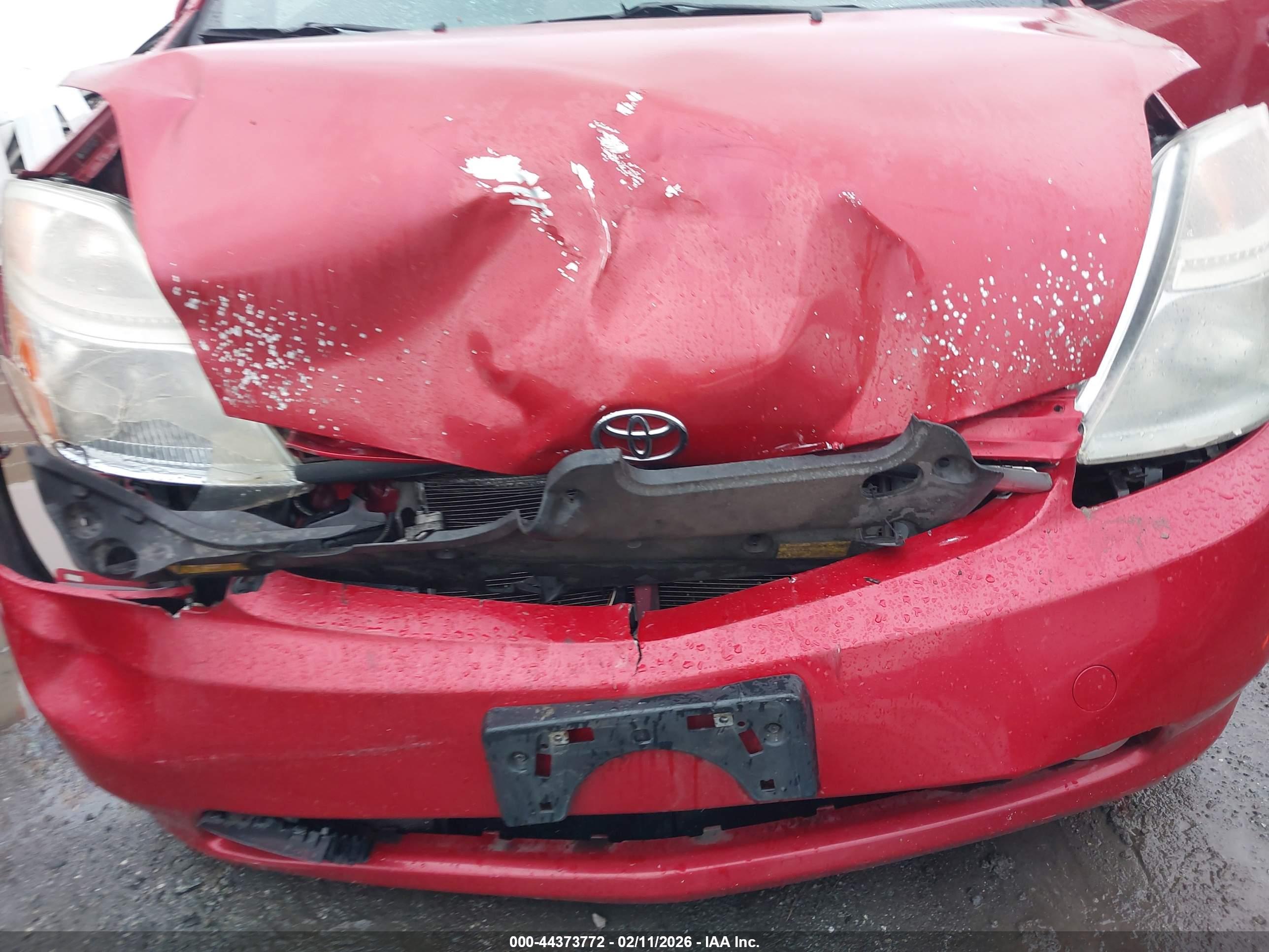 TOYOTA PRIUS image 6