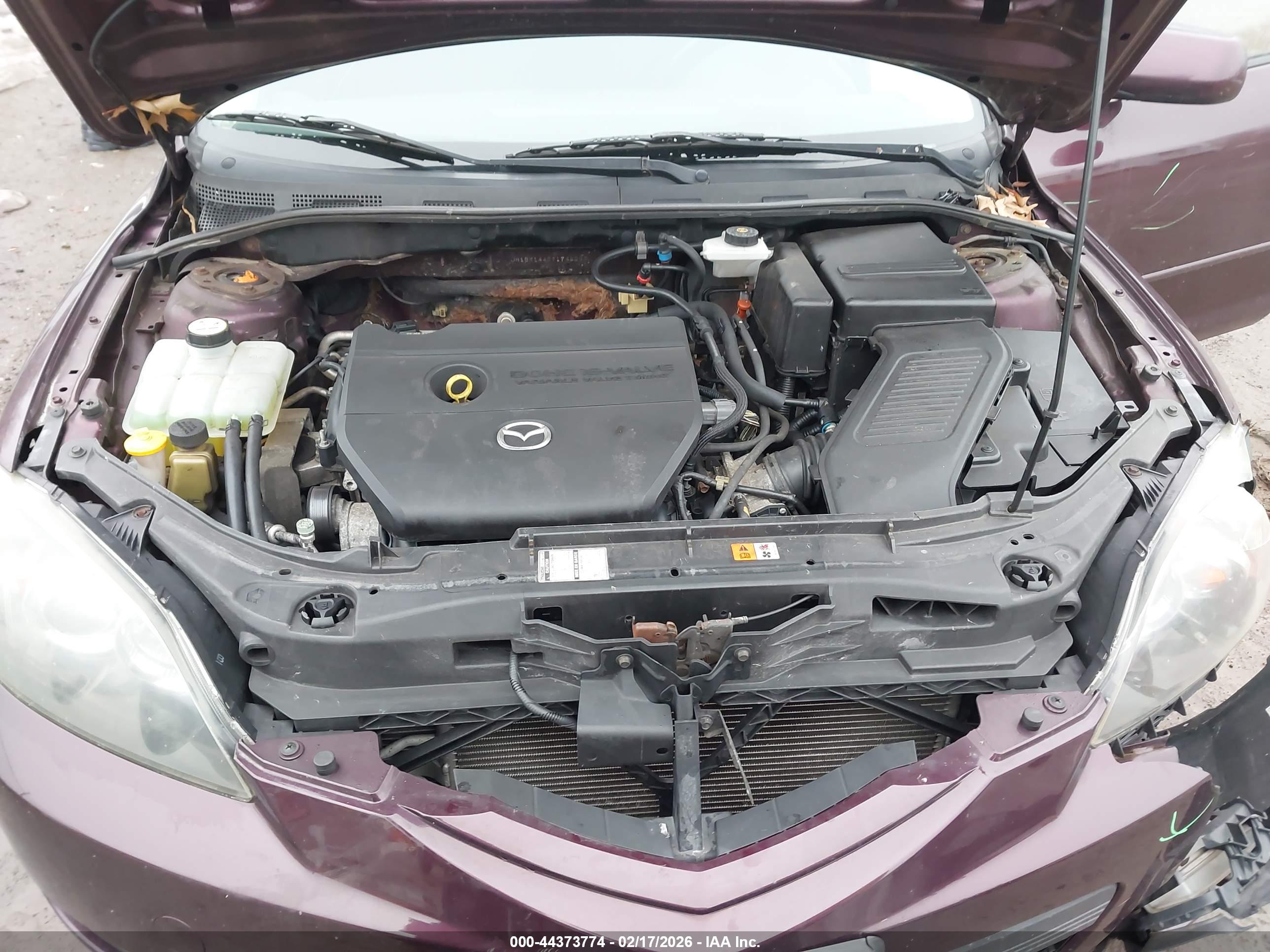 MAZDA MAZDA3 image 10