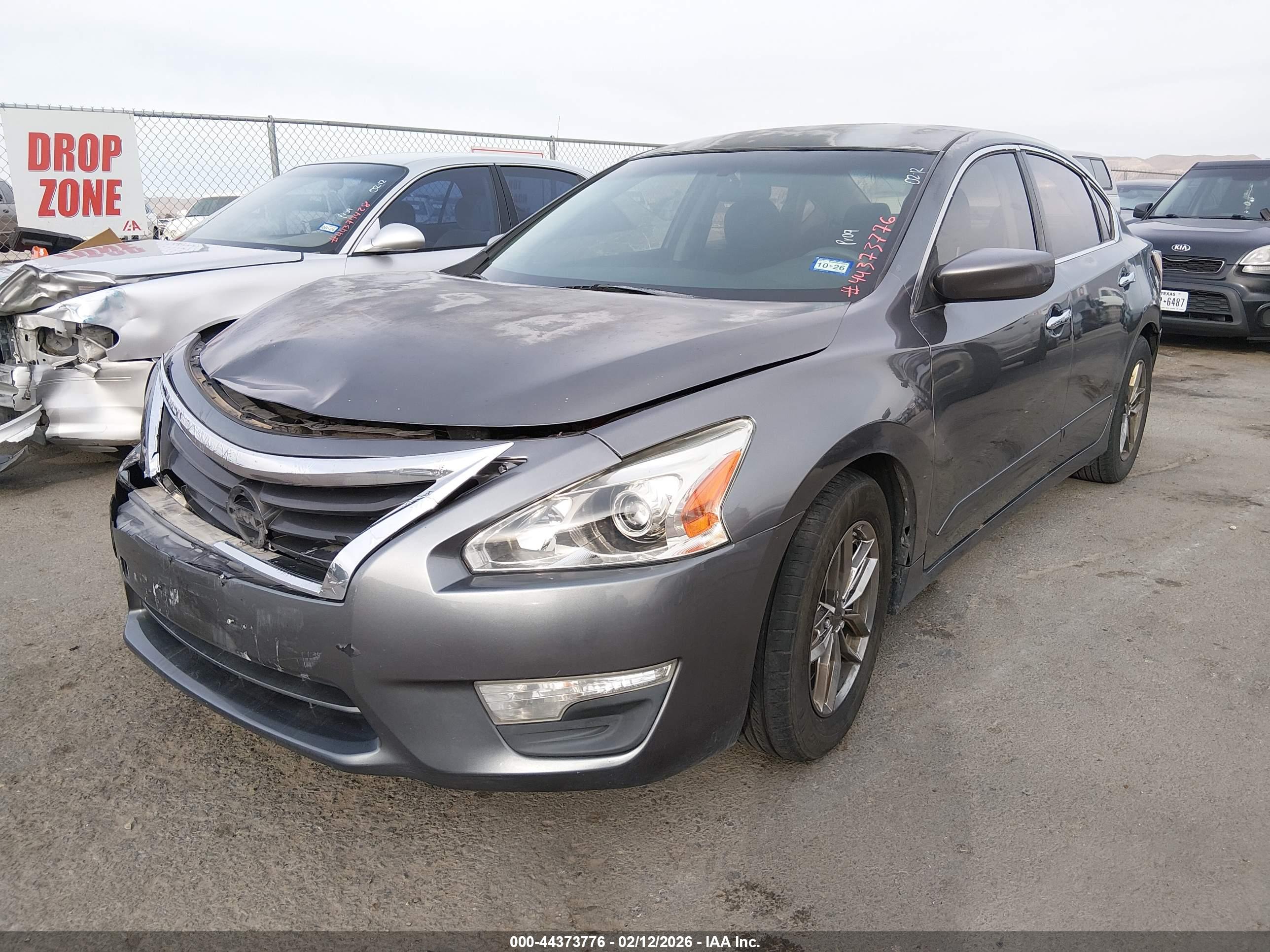 NISSAN ALTIMA image 2