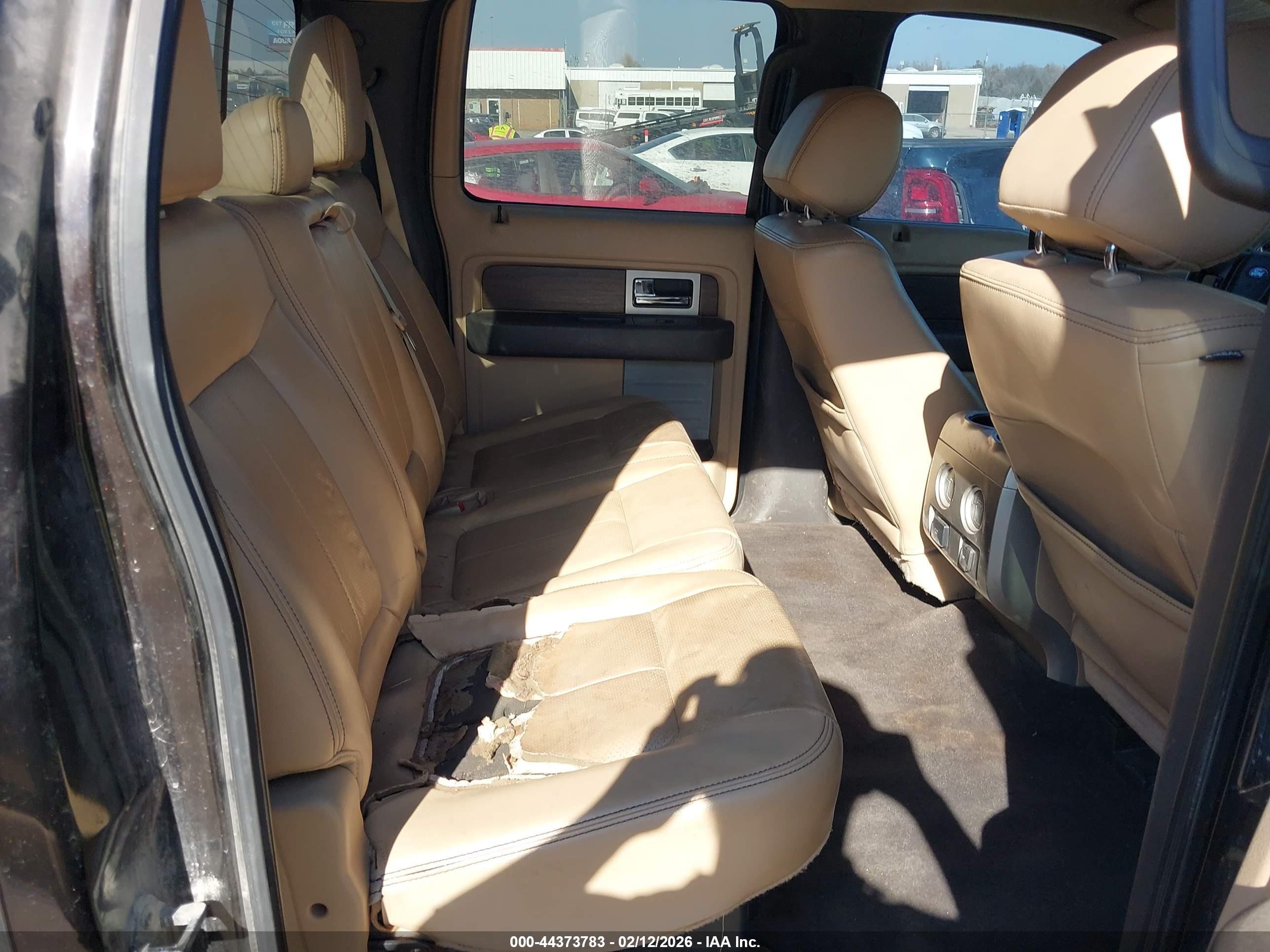 FORD F-150 image 8