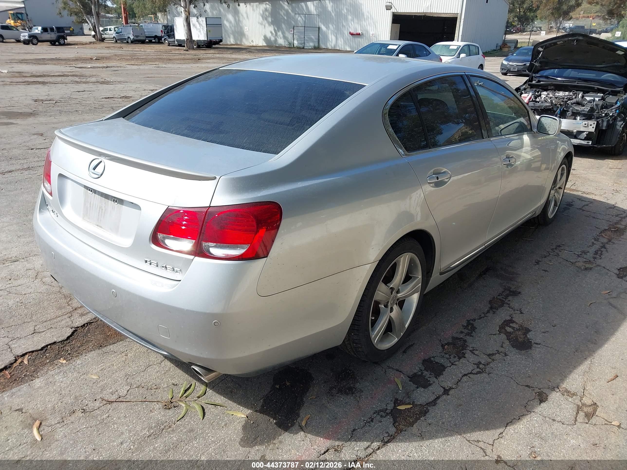 LEXUS GS image 4