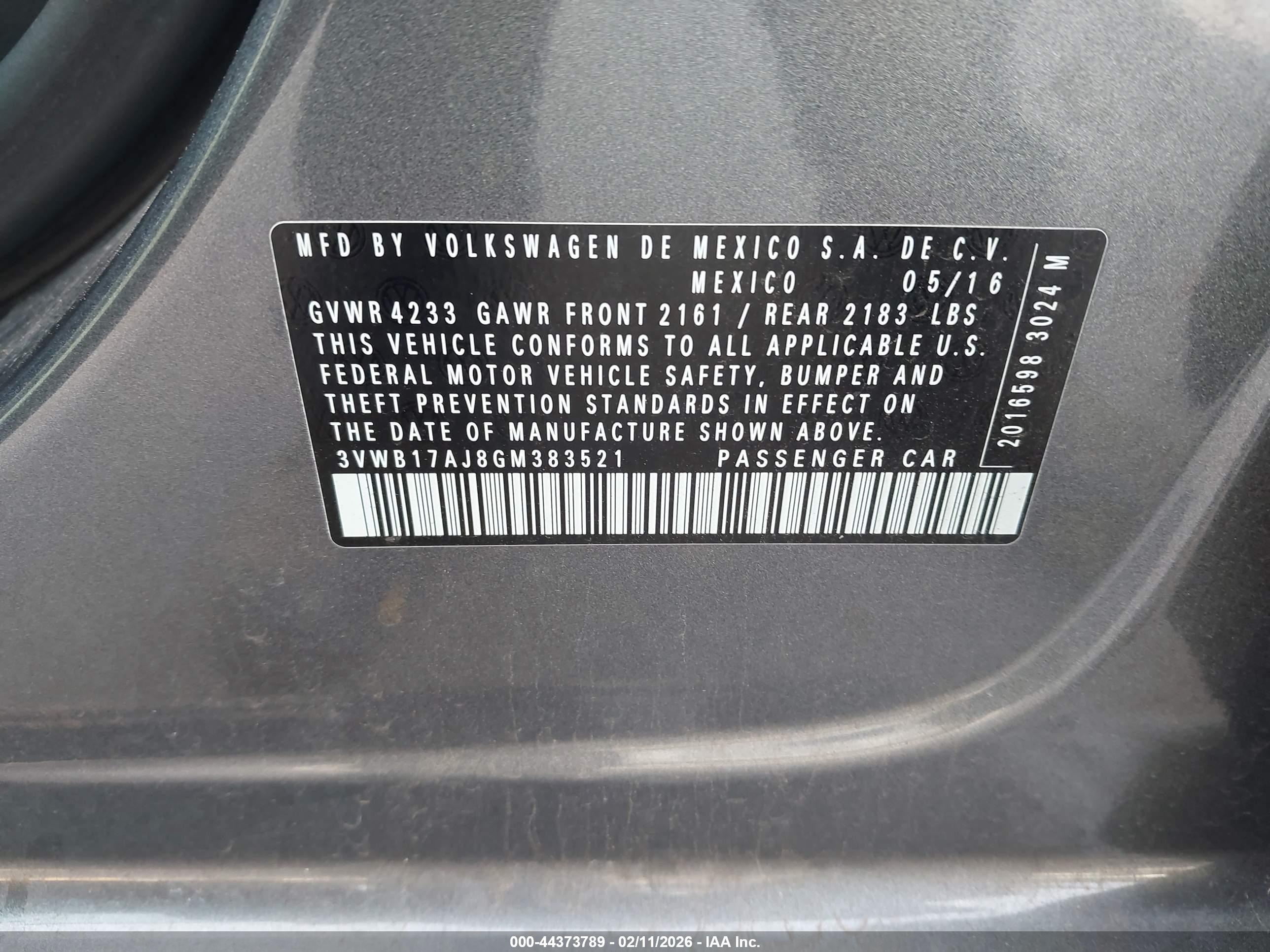 VOLKSWAGEN JETTA image 9